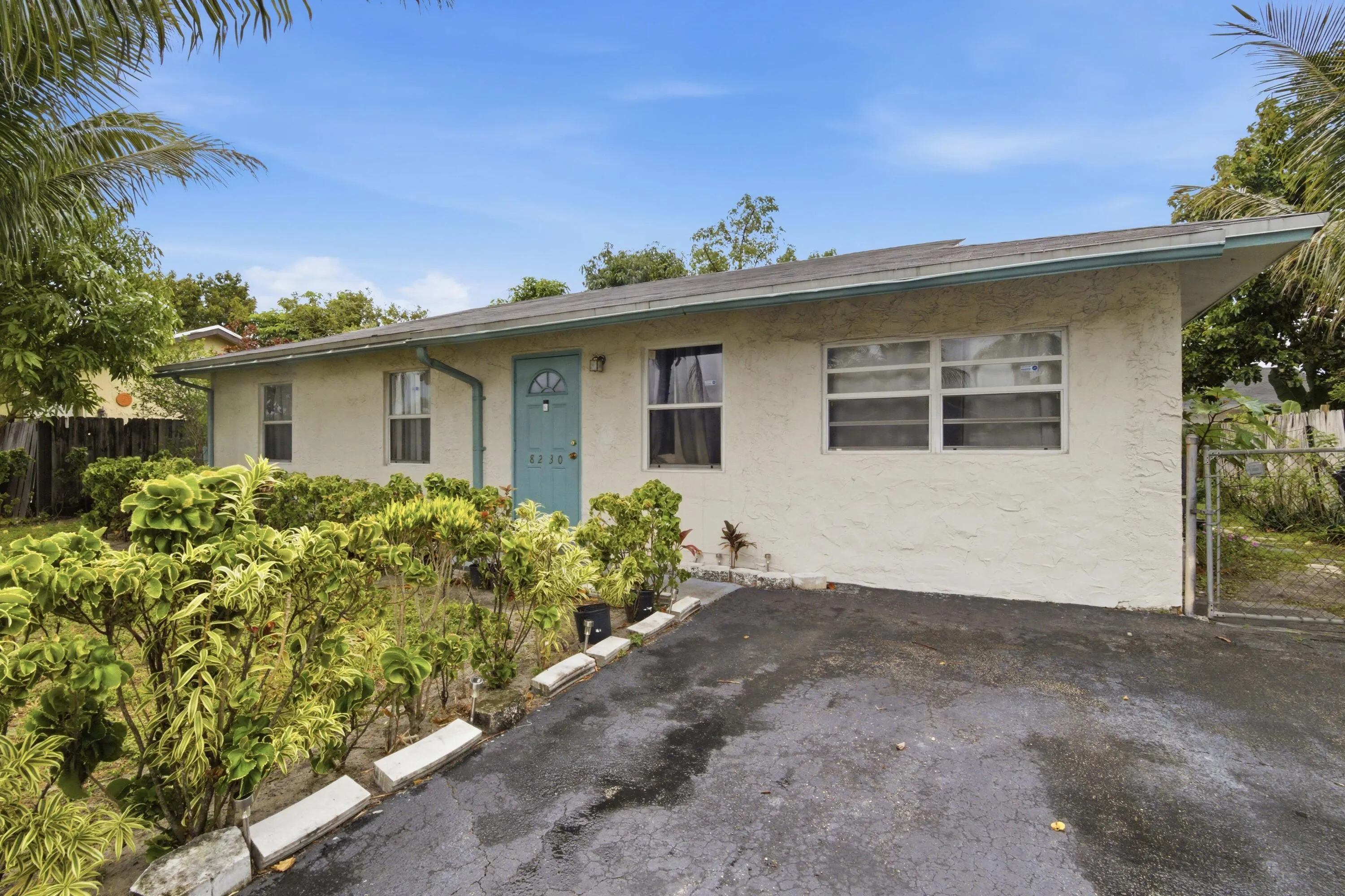 8230 SW 4th Place