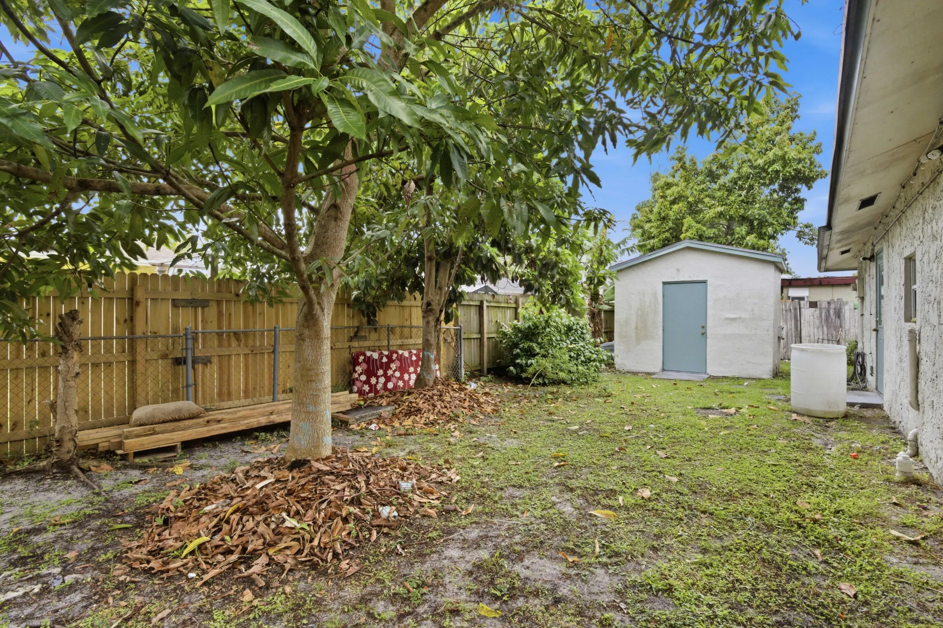 8230 SW 4th Place