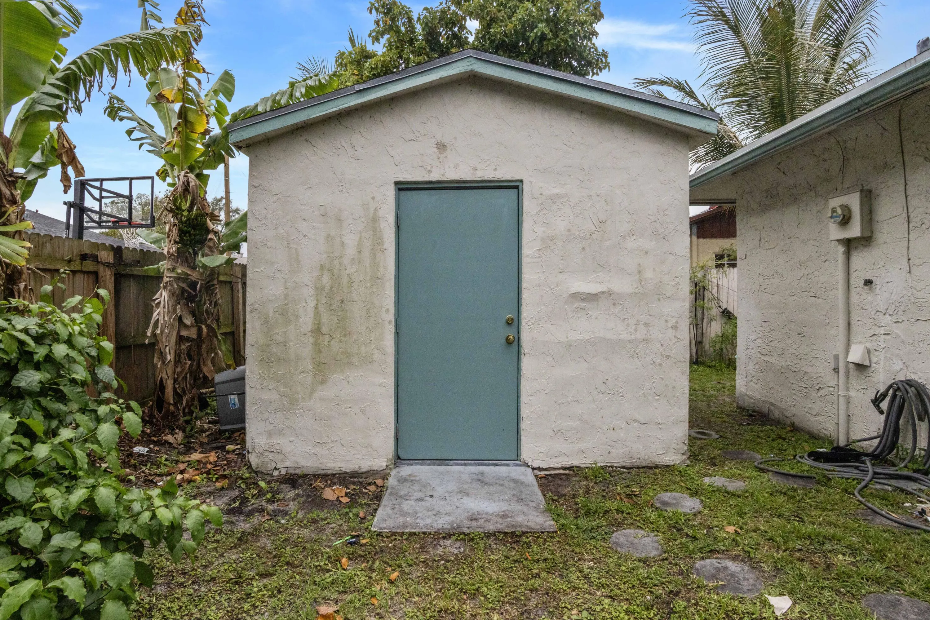 8230 SW 4th Place