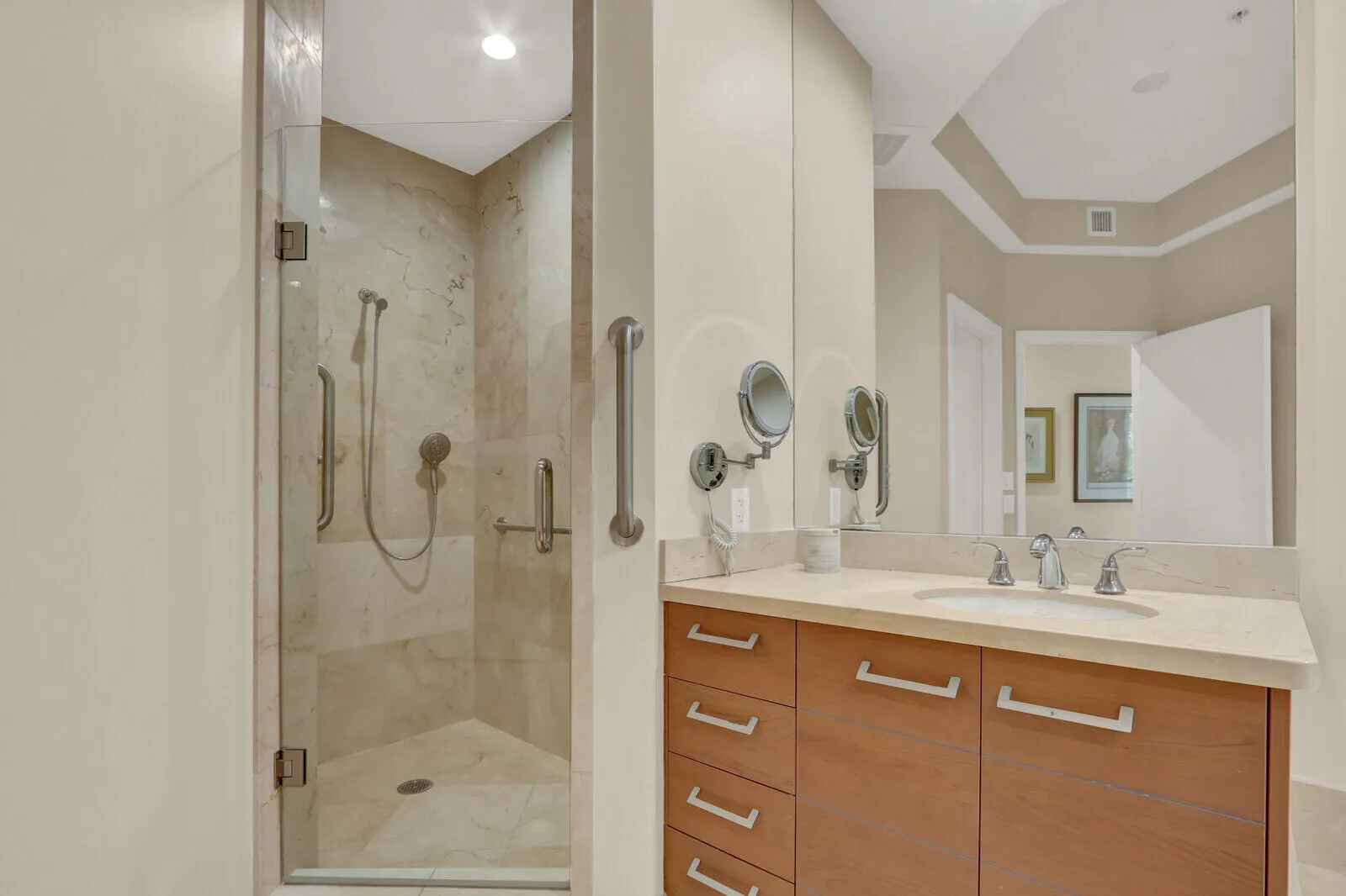 3610 Gardens Parkway #202a