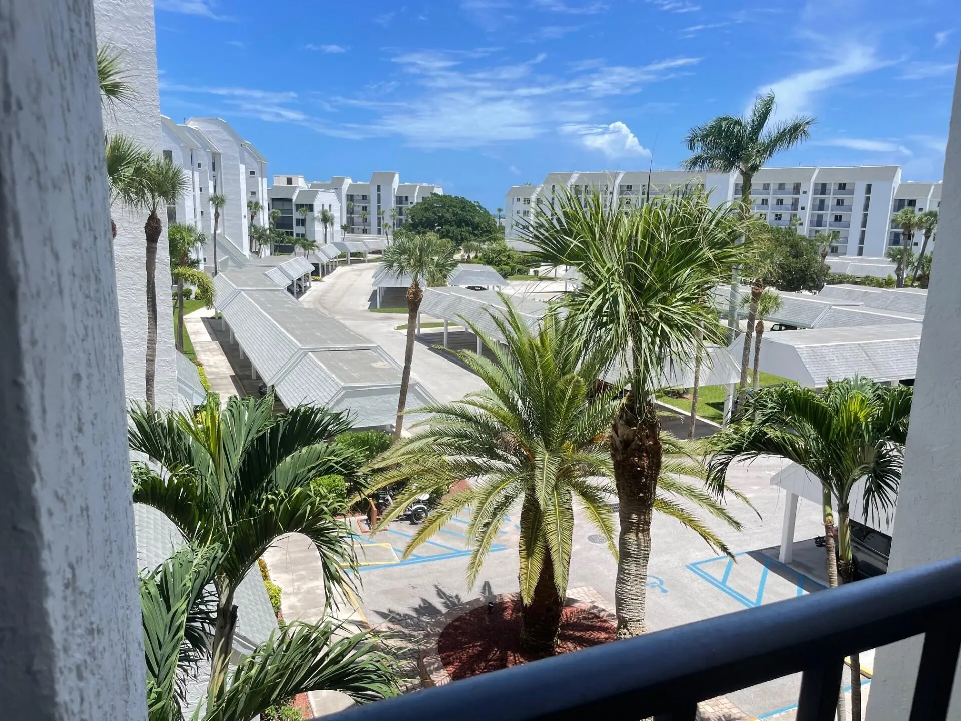 2400 S Ocean Drive #7642