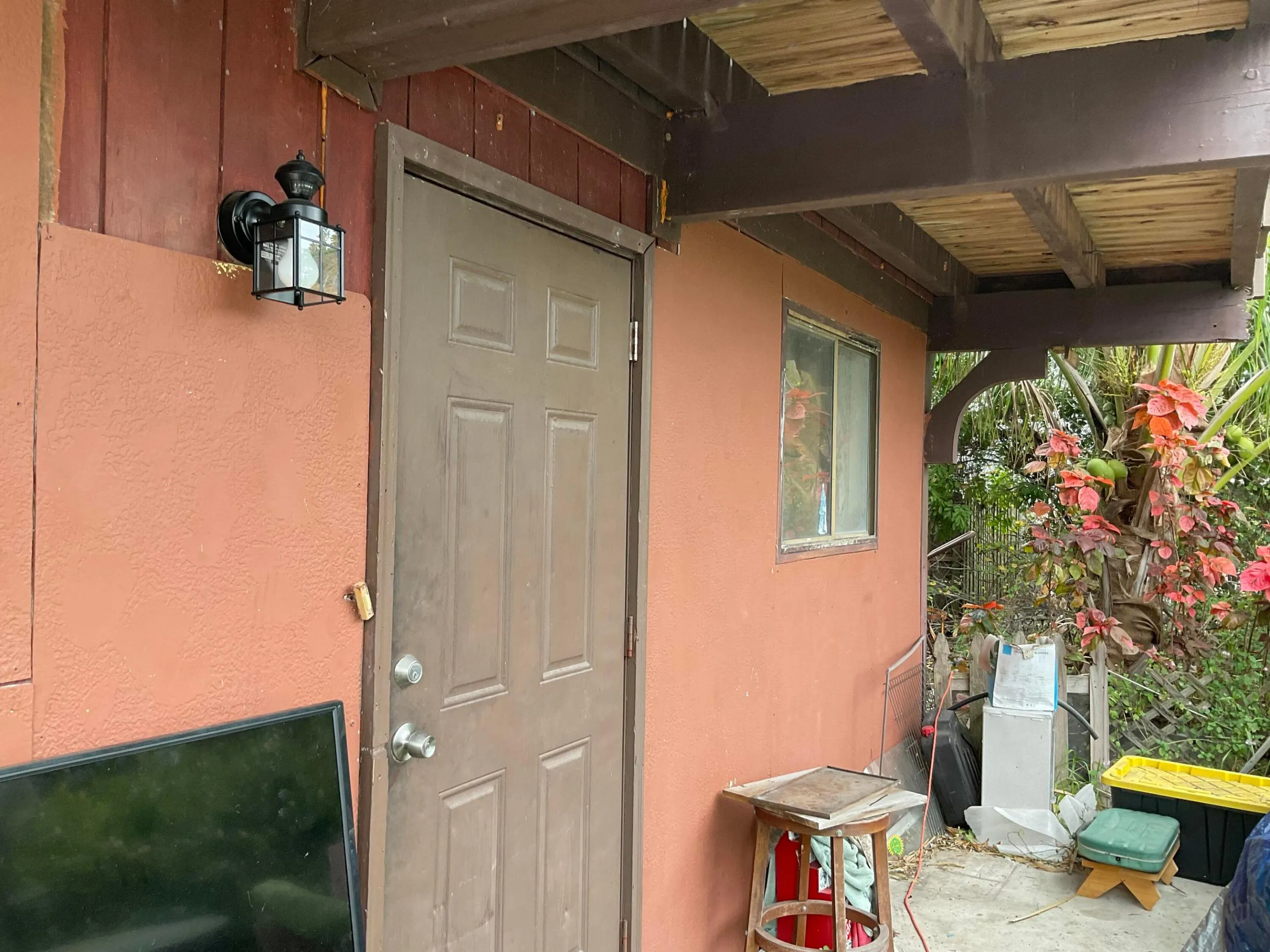 6633 Riggers Road