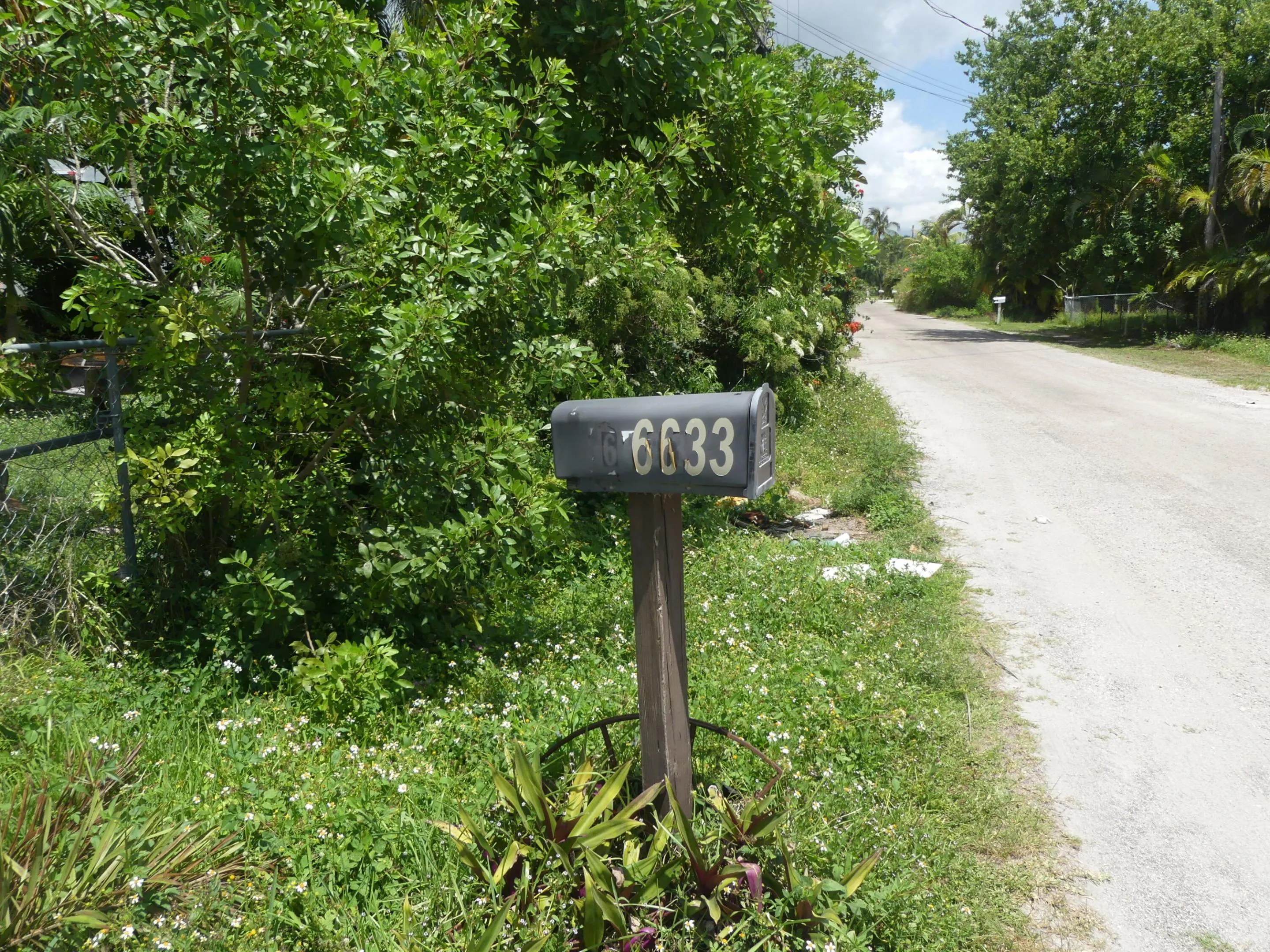 6633 Riggers Road