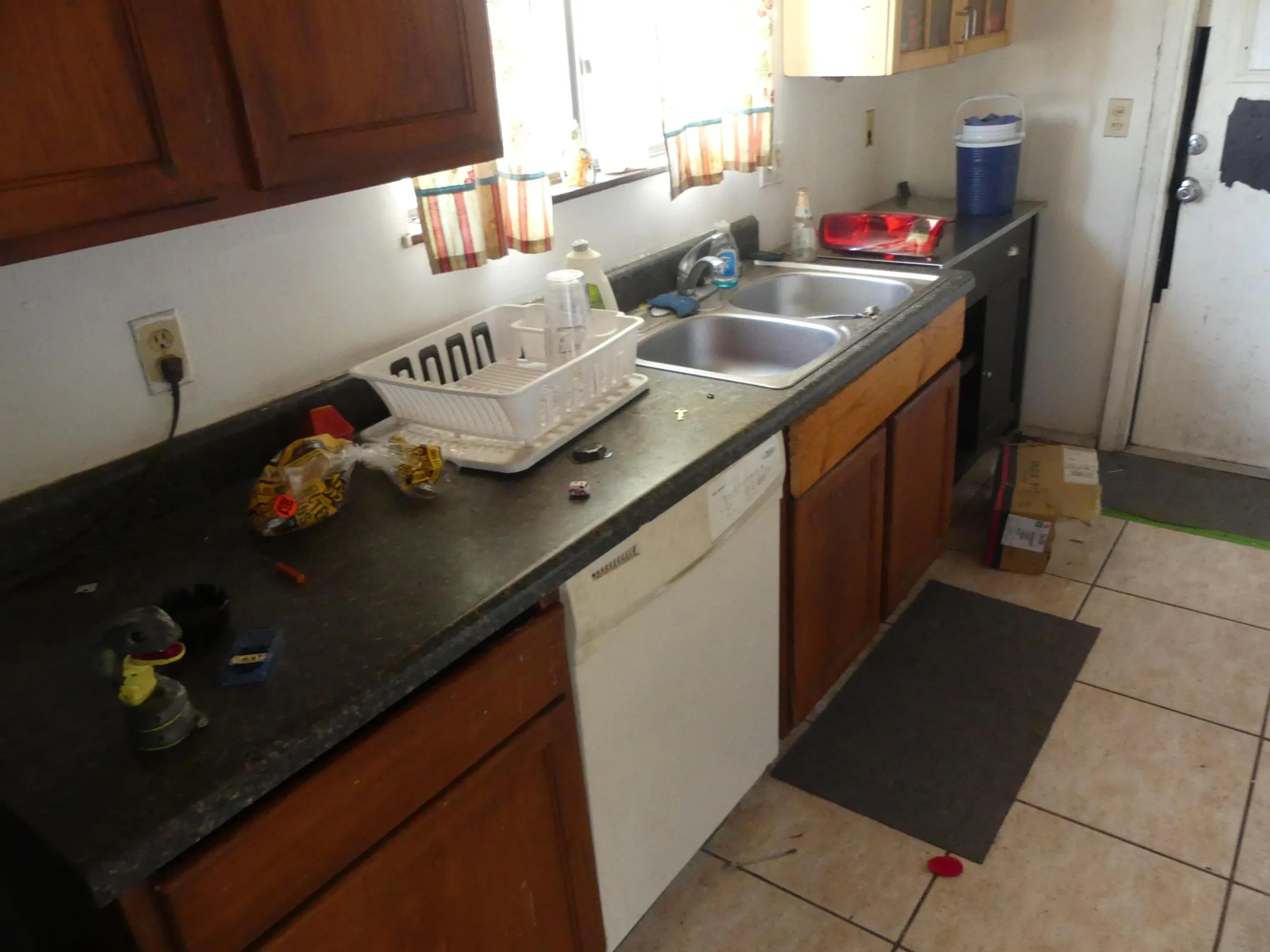 6633 Riggers Road