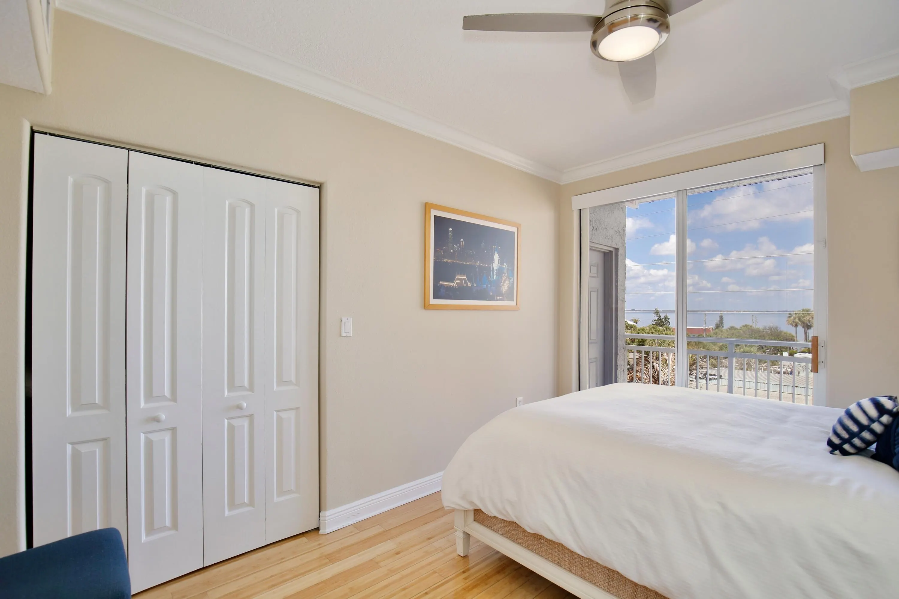 2465 S Atlantic Avenue #401