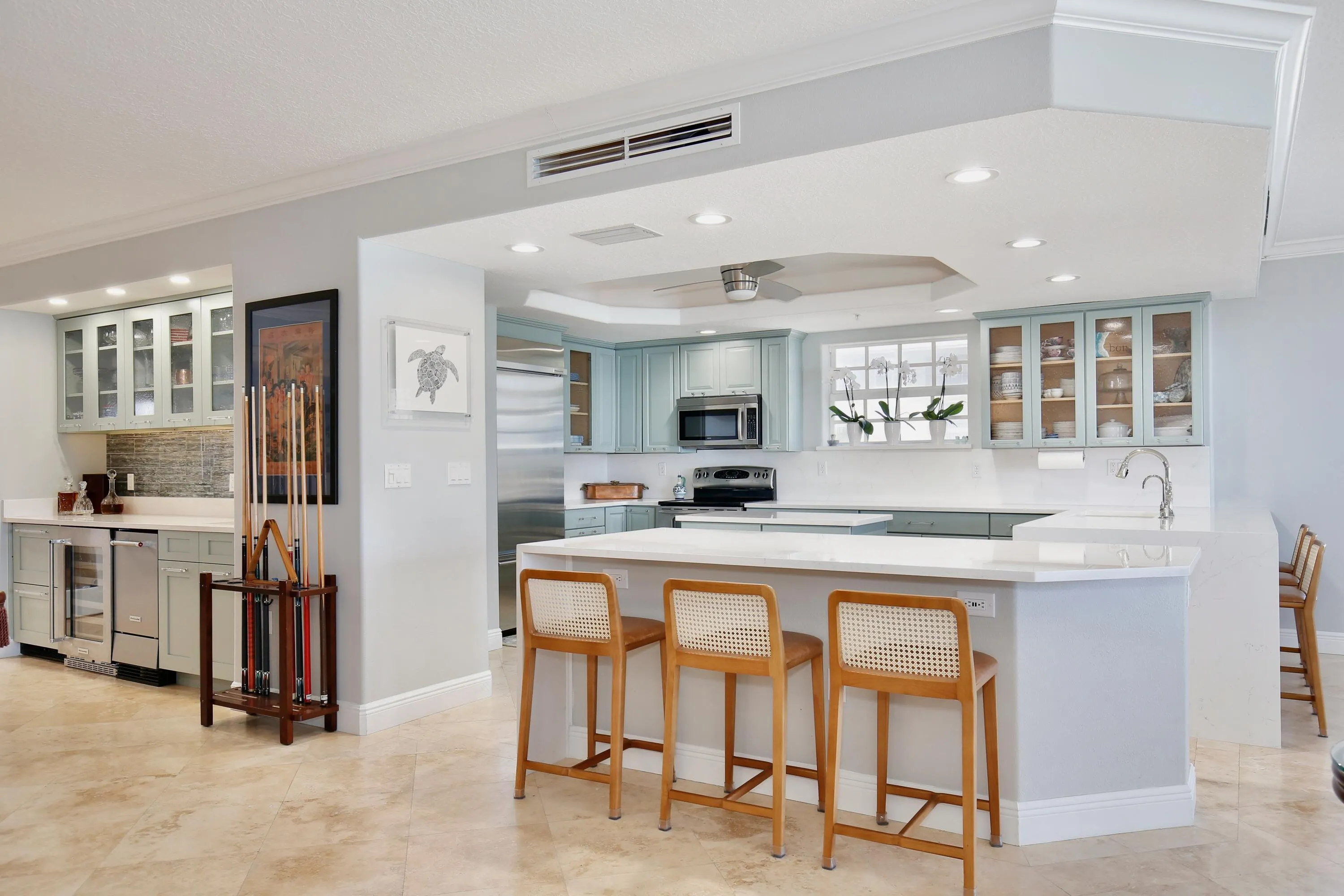 2465 S Atlantic Avenue #401