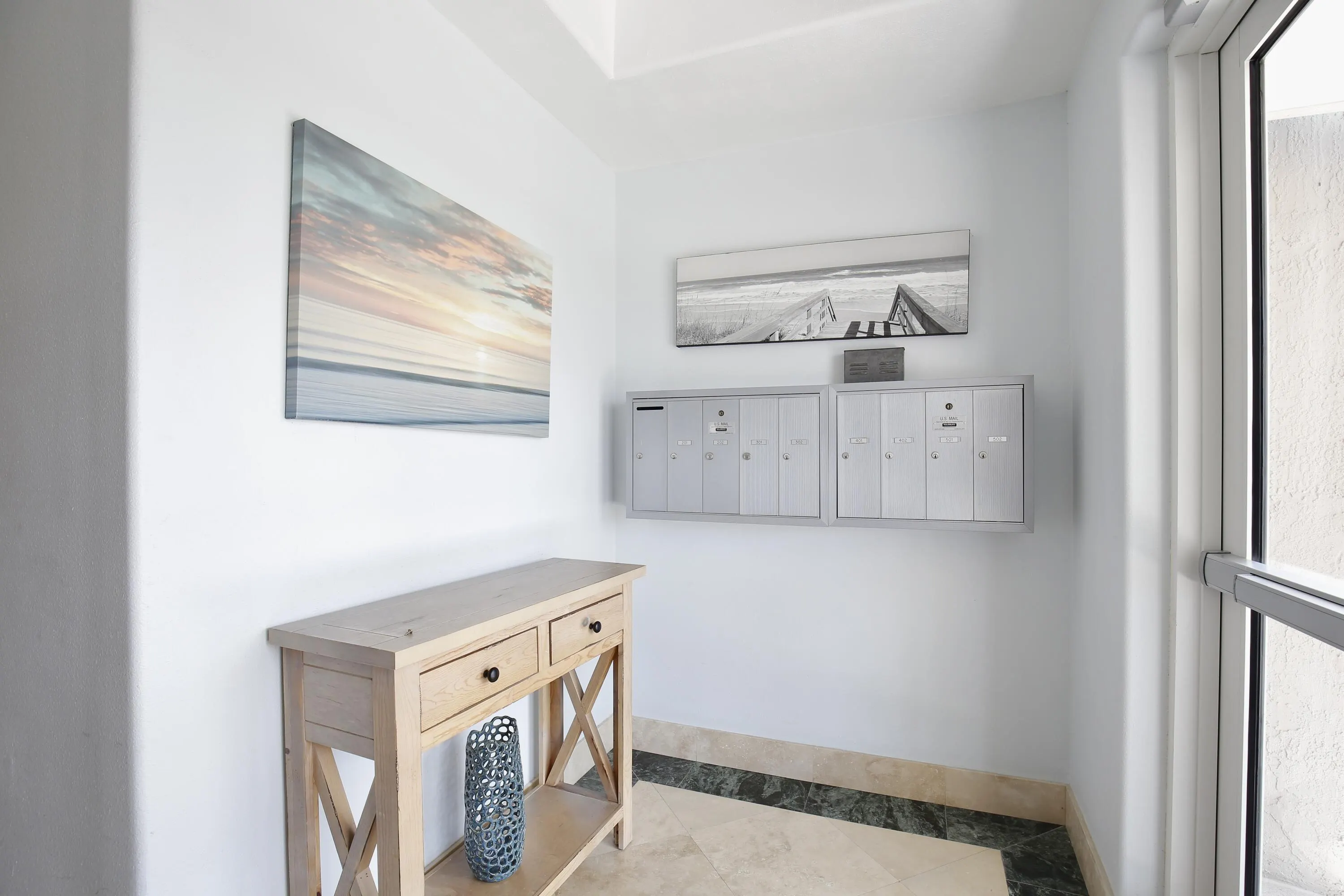 2465 S Atlantic Avenue #401