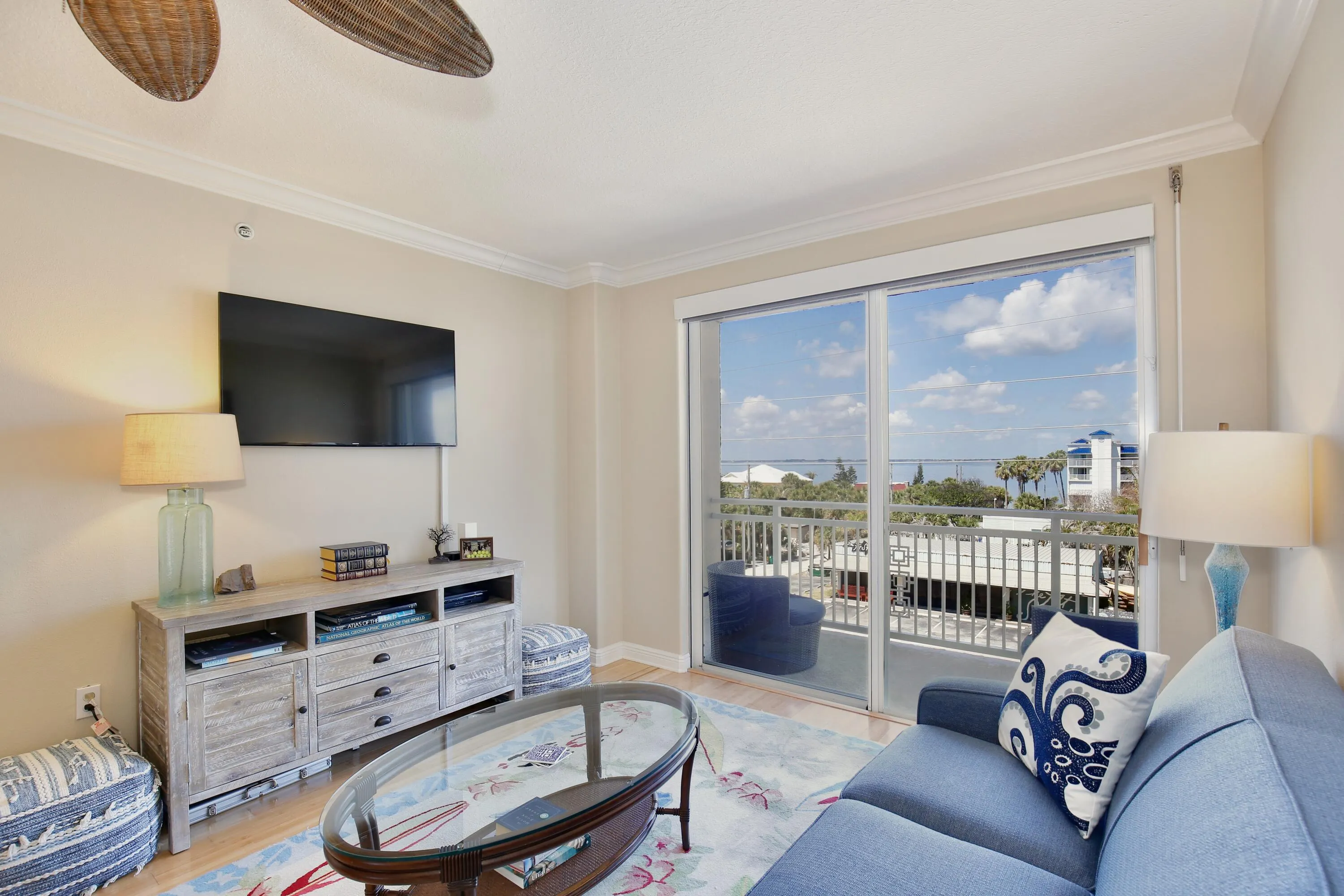 2465 S Atlantic Avenue #401