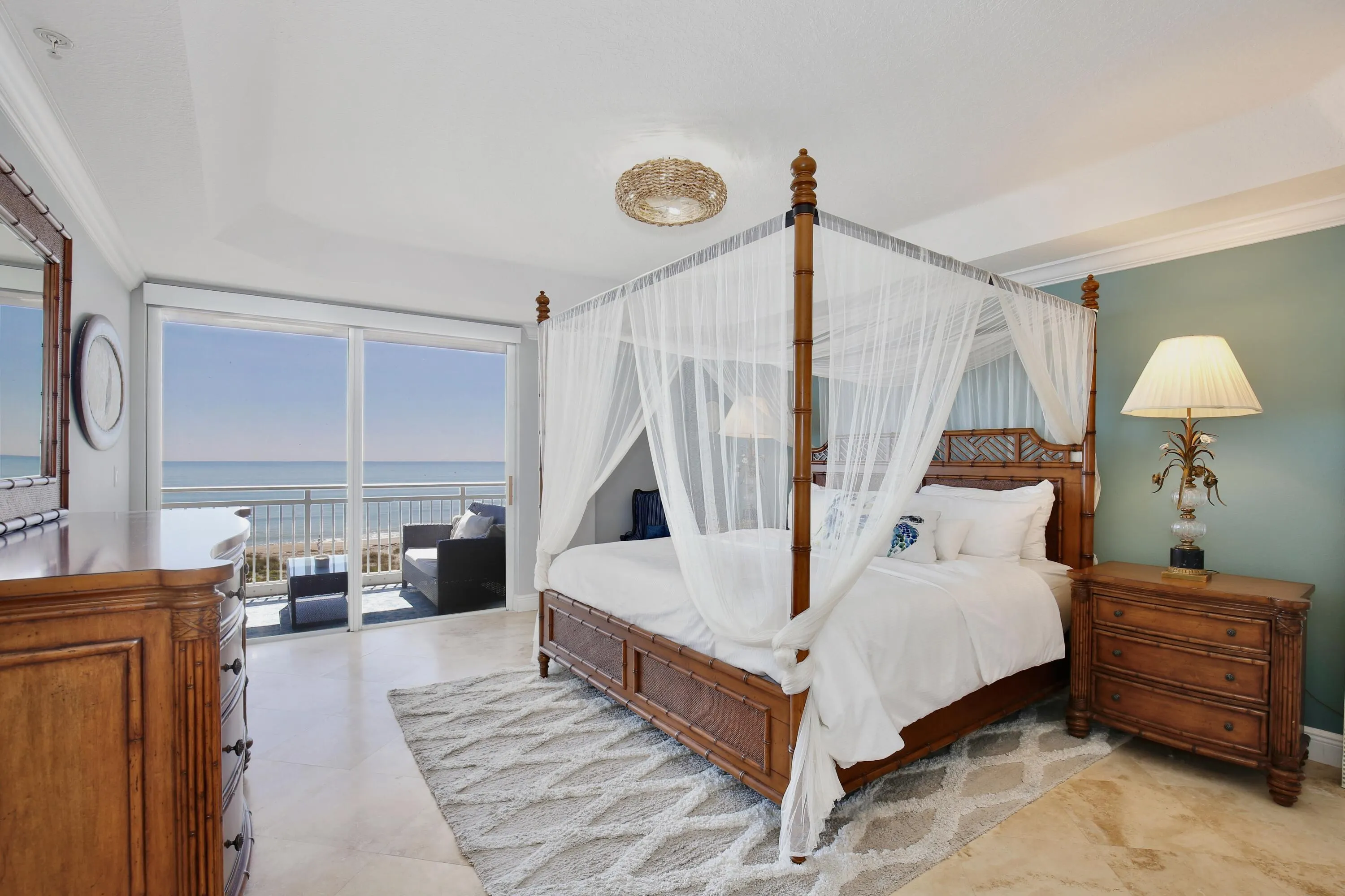 2465 S Atlantic Avenue #401