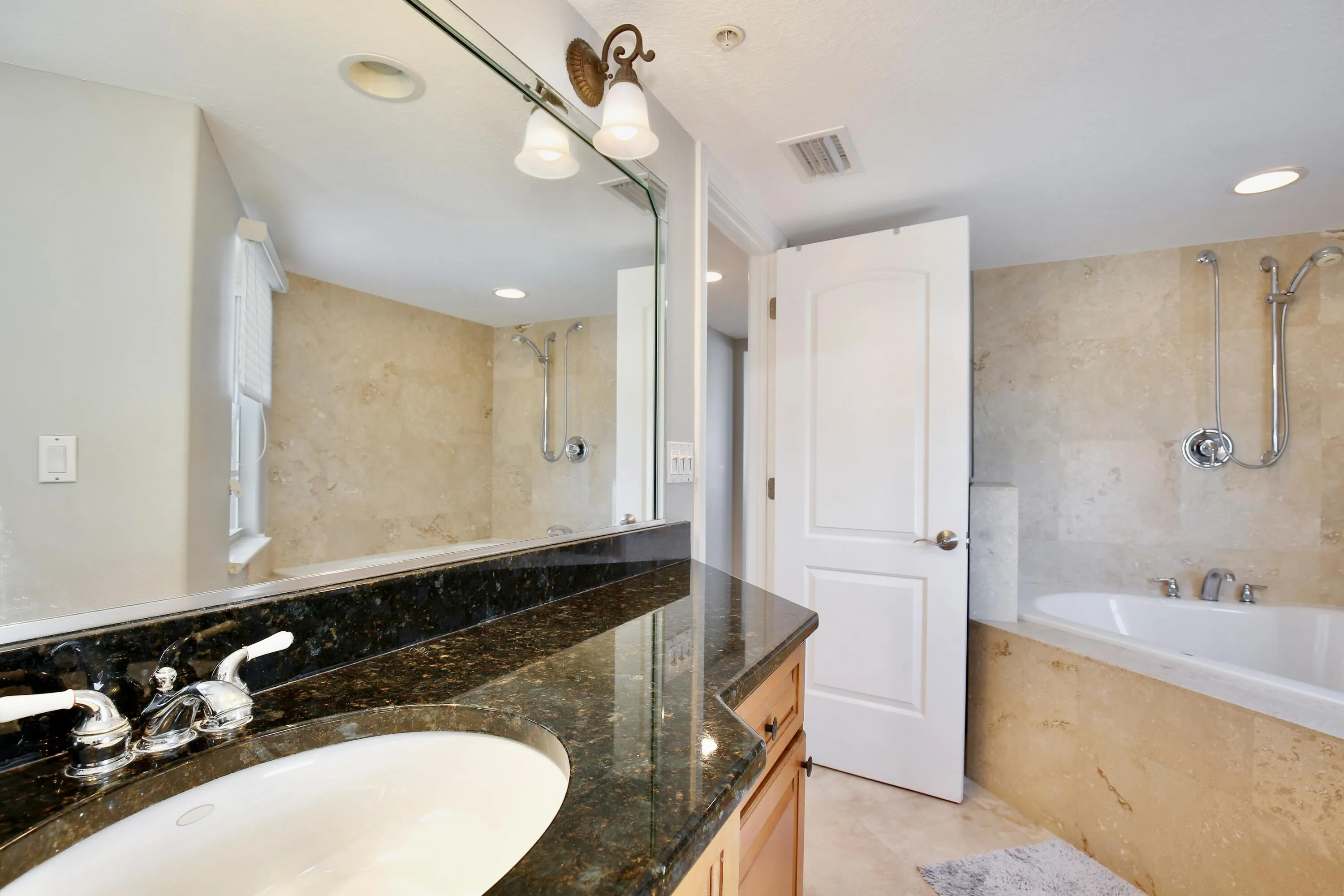 2465 S Atlantic Avenue #401