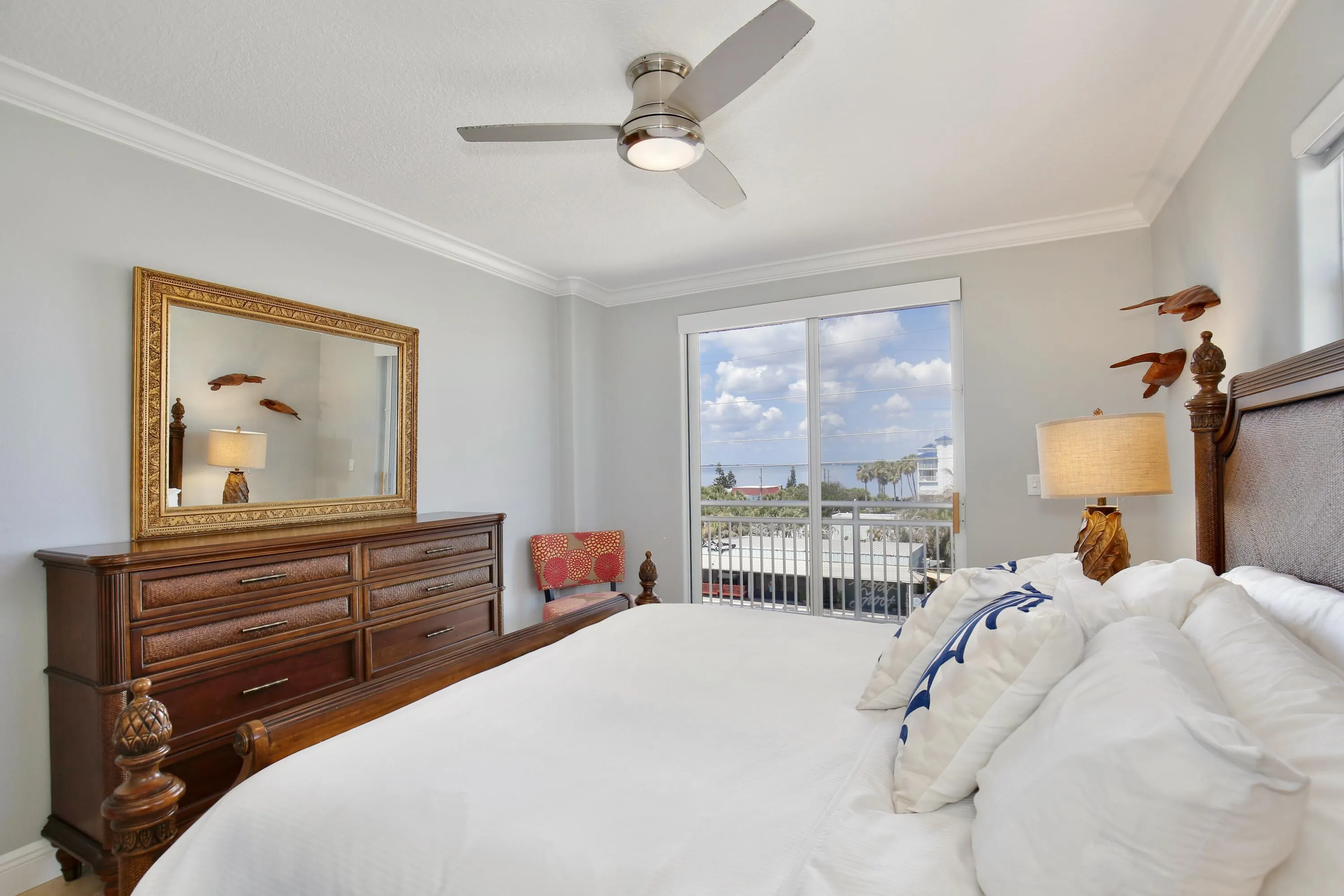 2465 S Atlantic Avenue #401