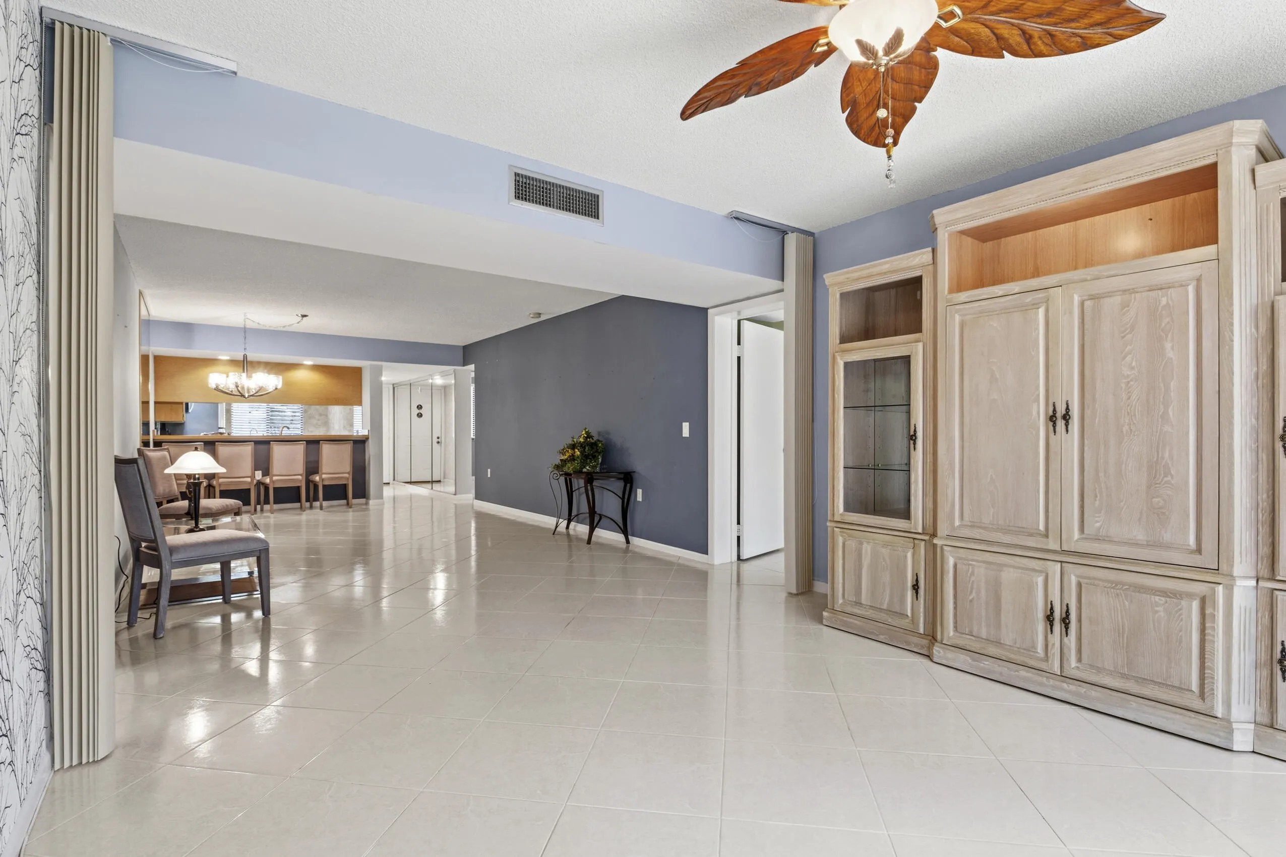 6145 Balboa Circle #103