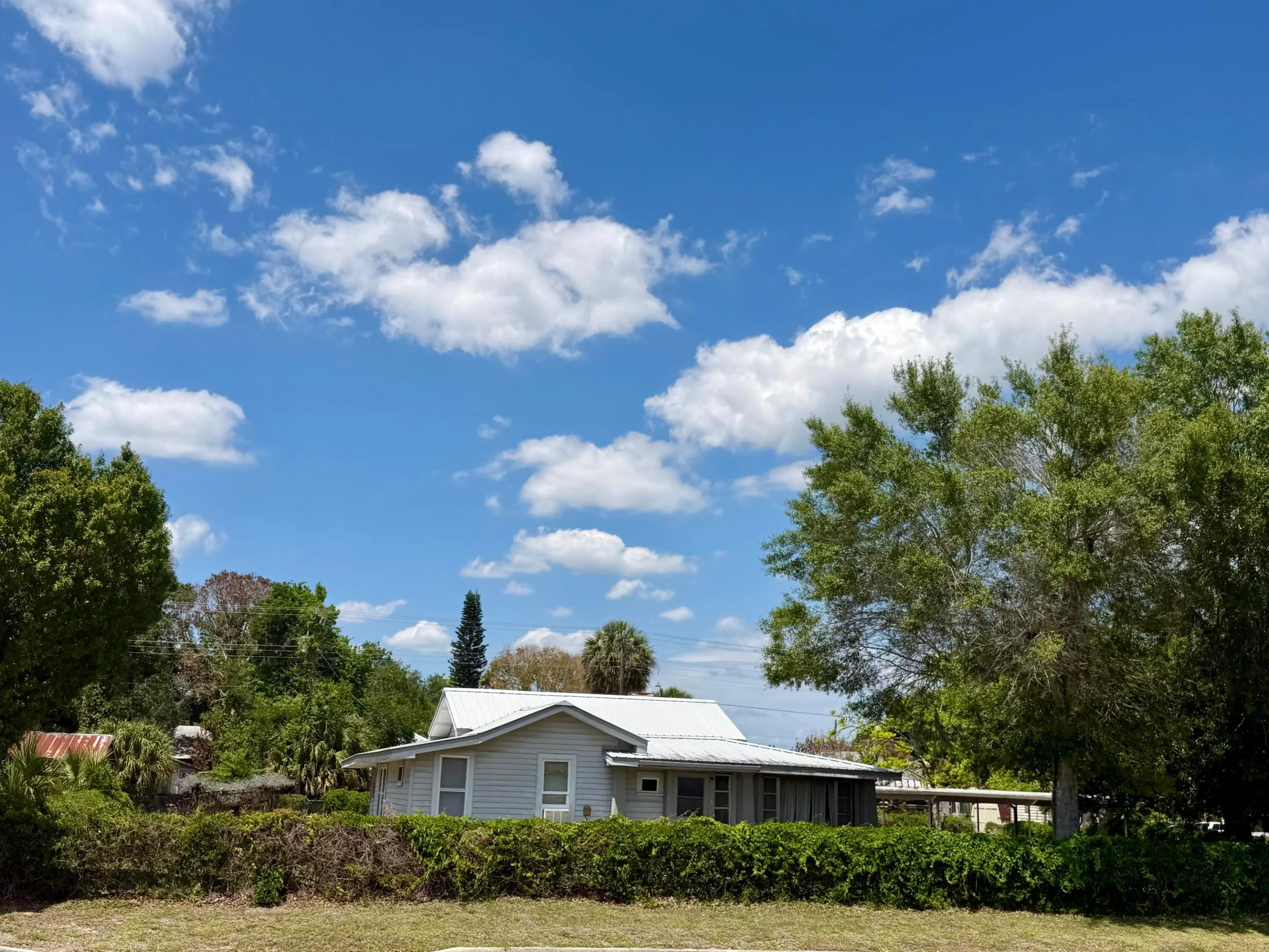207 SE 4th Street