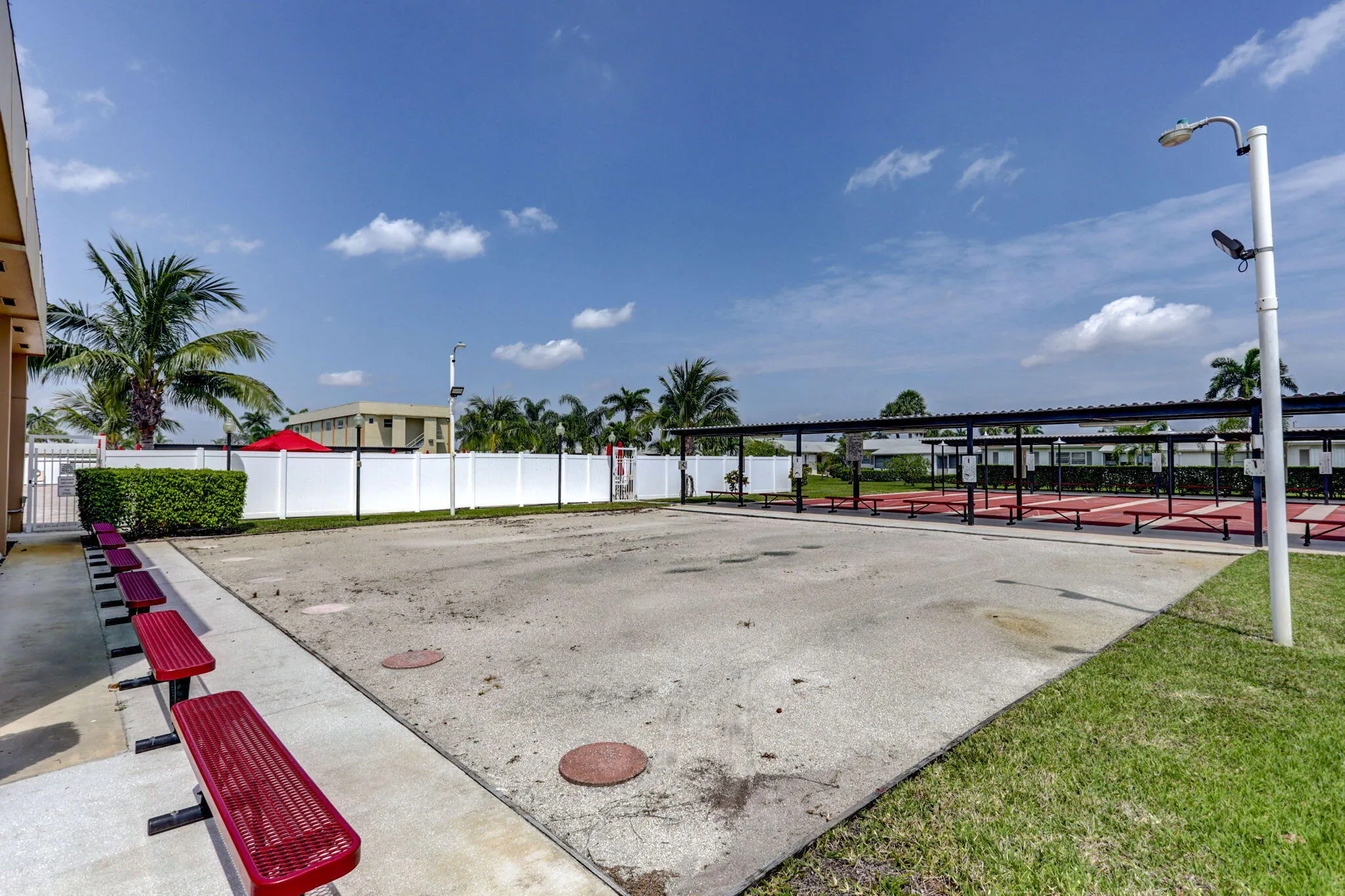 2533 Dudley Dr #Unit E
