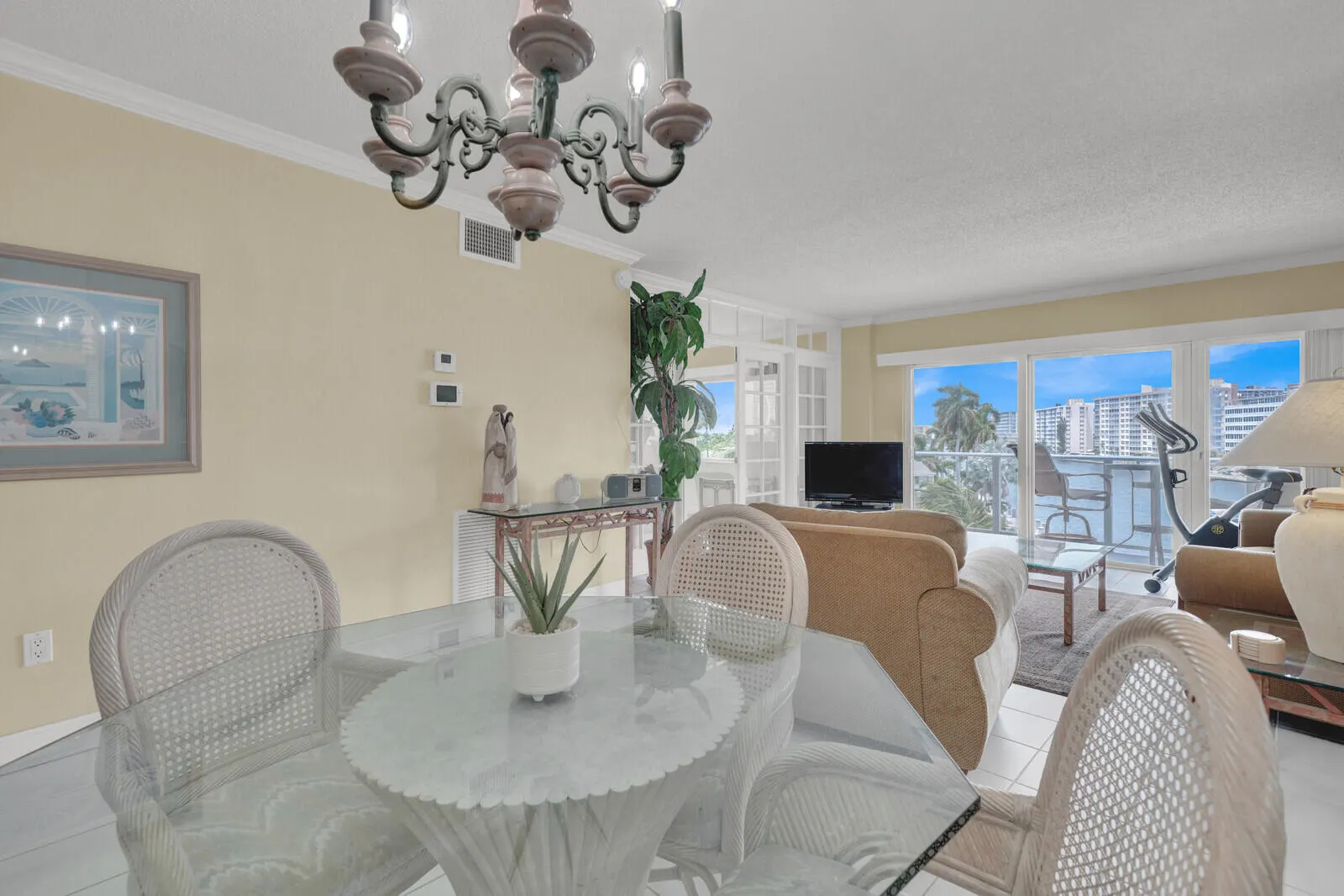 140 NE 28th Avenue #502
