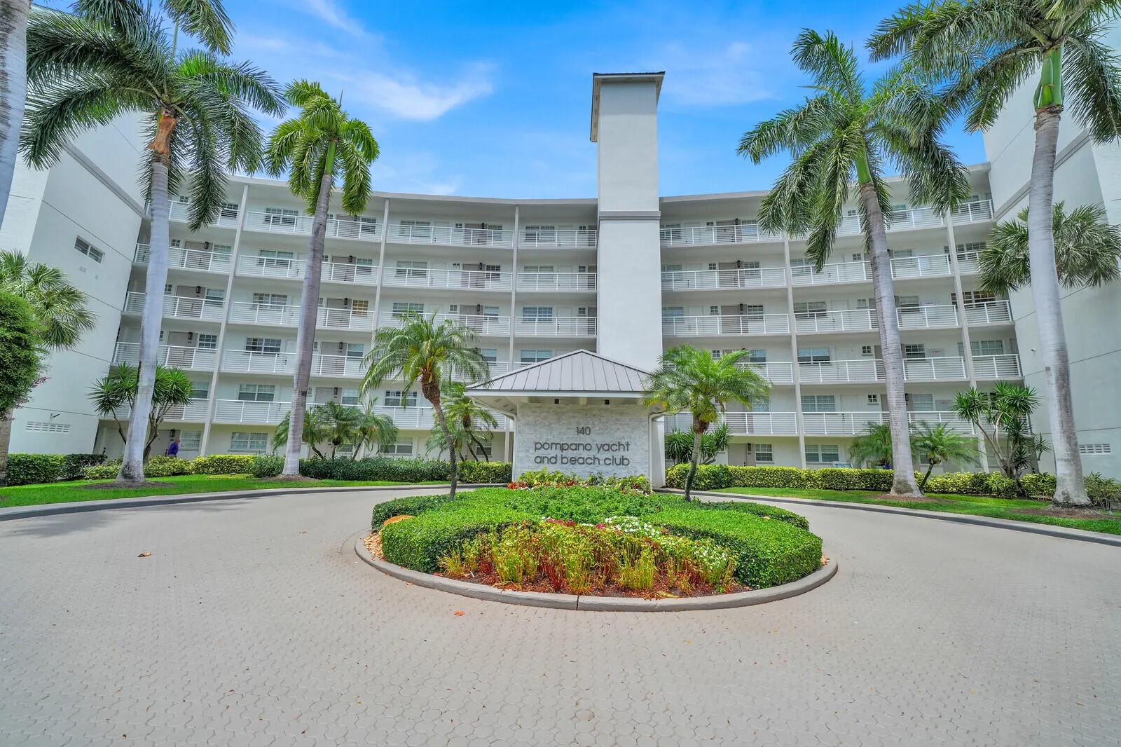 140 NE 28th Avenue #502