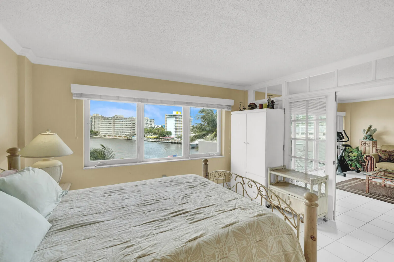 140 NE 28th Avenue #502