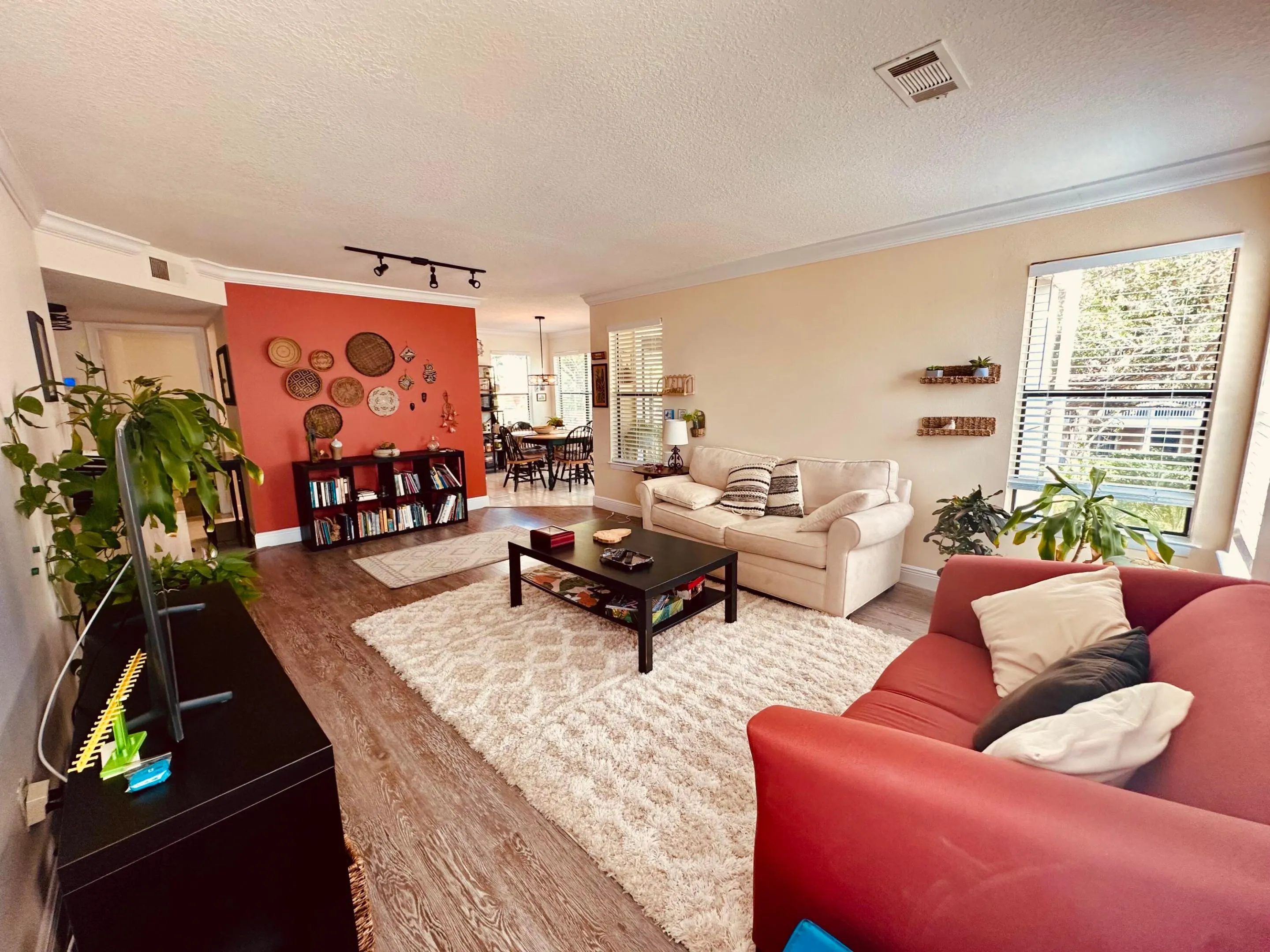 225 S Tropical Trail #306