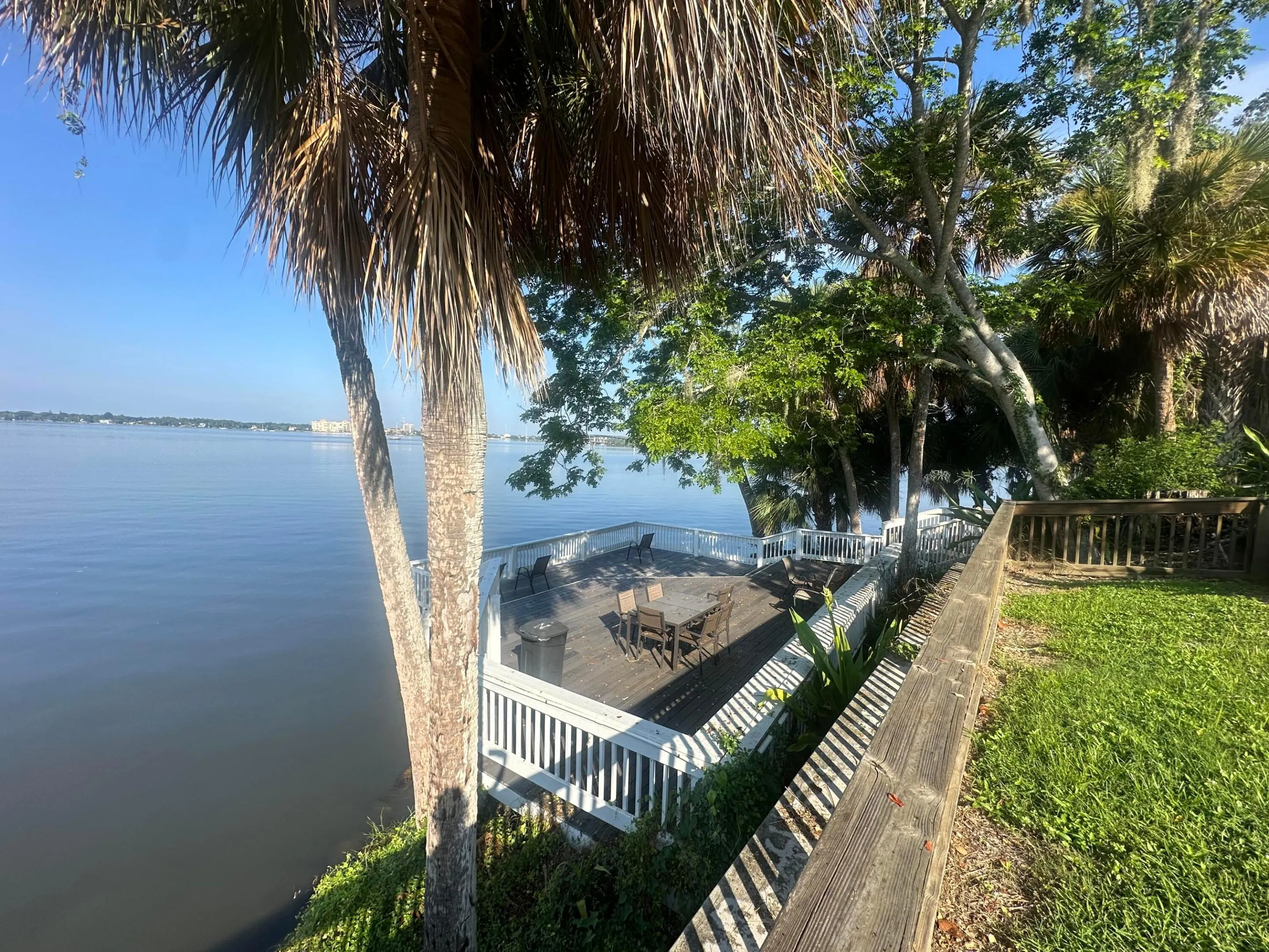 225 S Tropical Trail #306