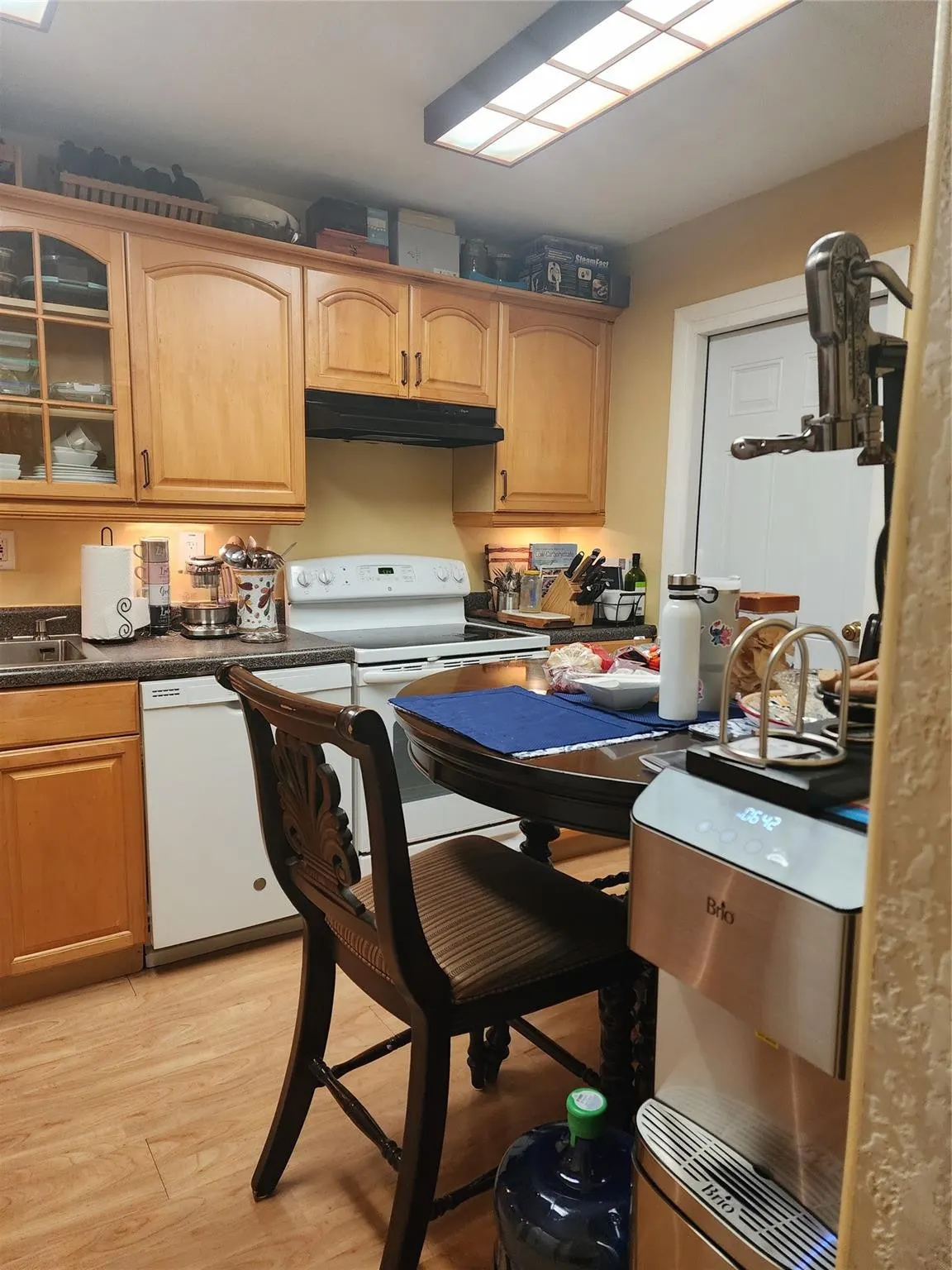 8705 NW 38th Drive #7b