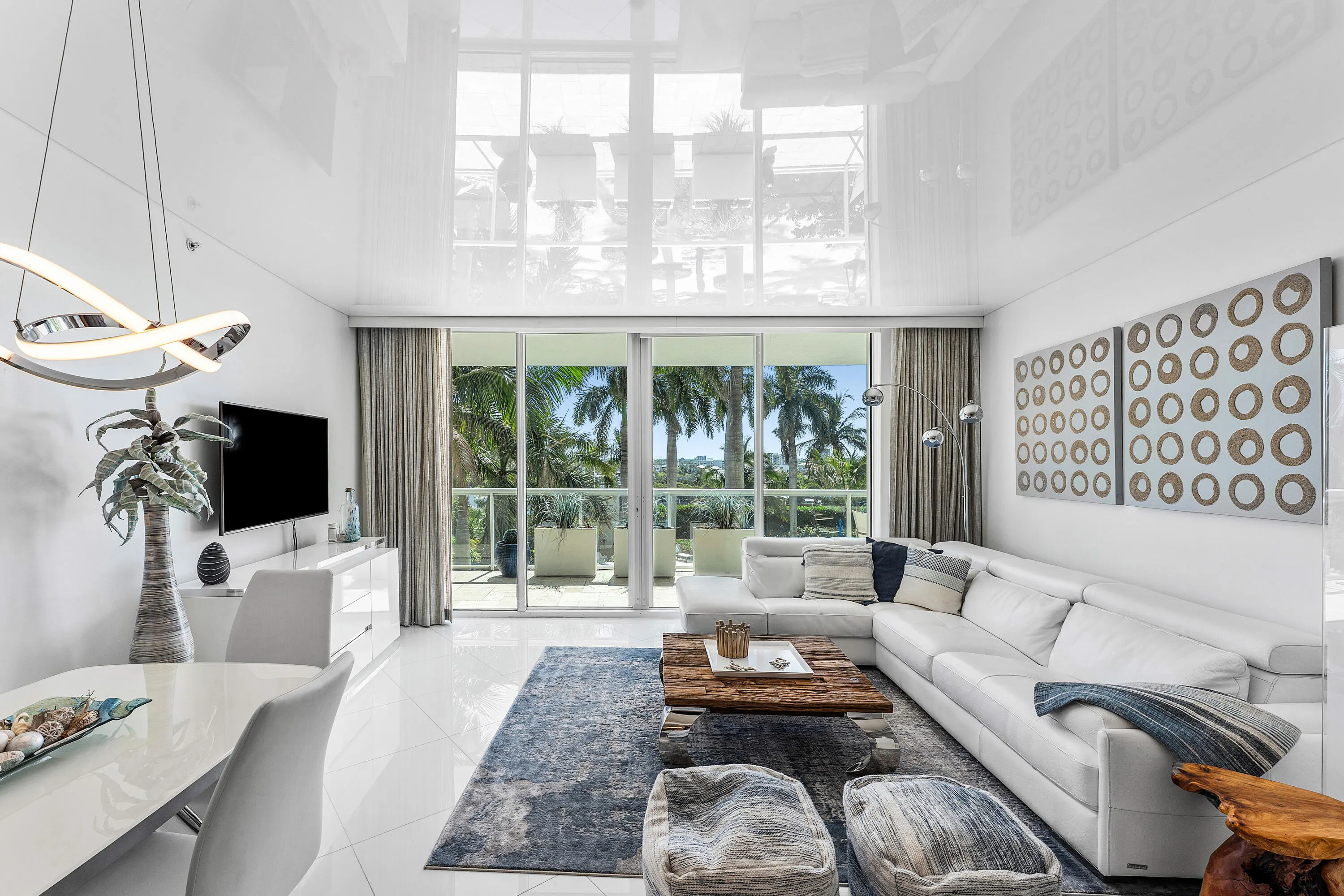 1 N Ocean Boulevard #513