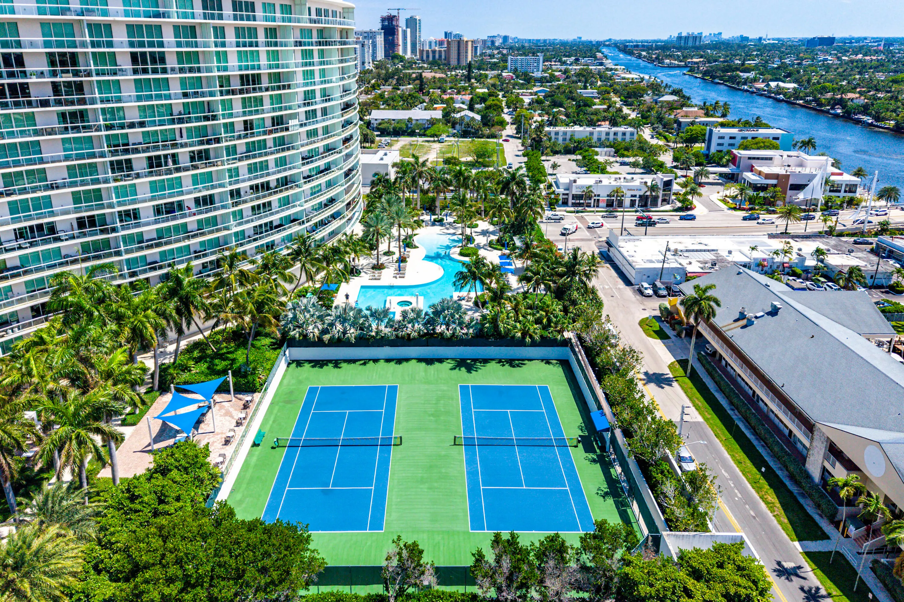 1 N Ocean Boulevard #513