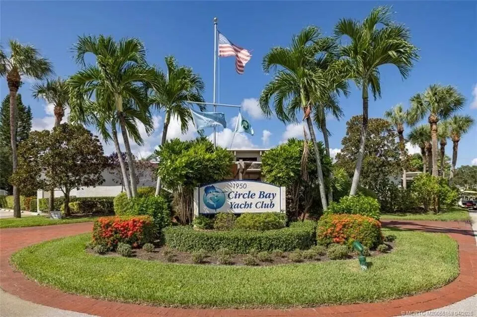 1950 SW Palm City Road #8-106
