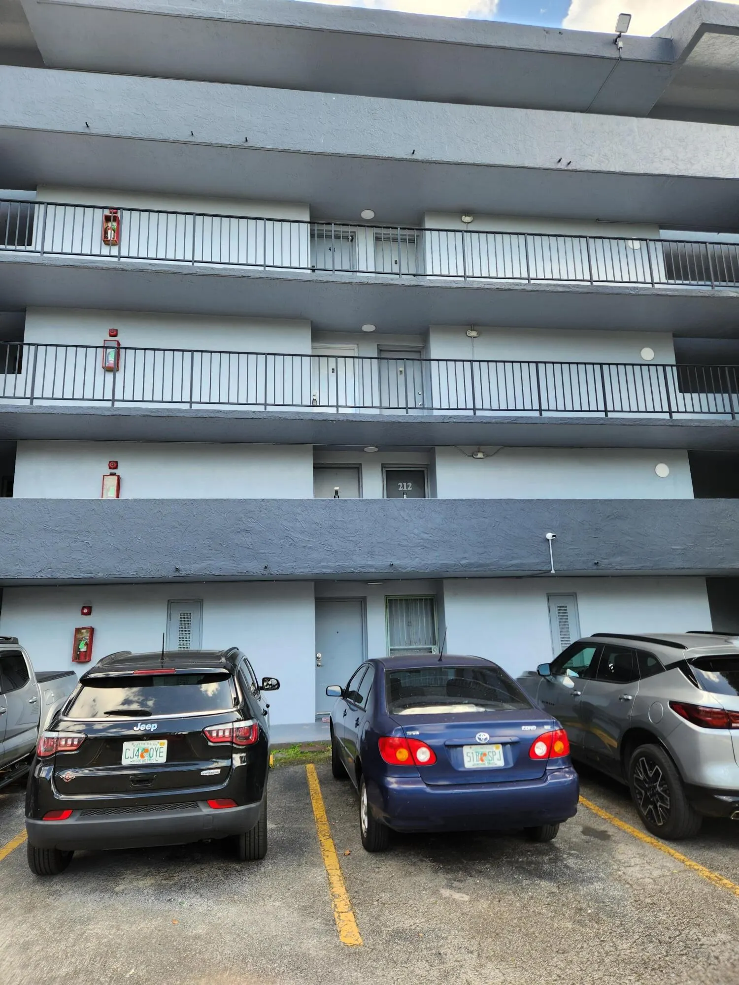 210 Fontainebleau Boulevard #311