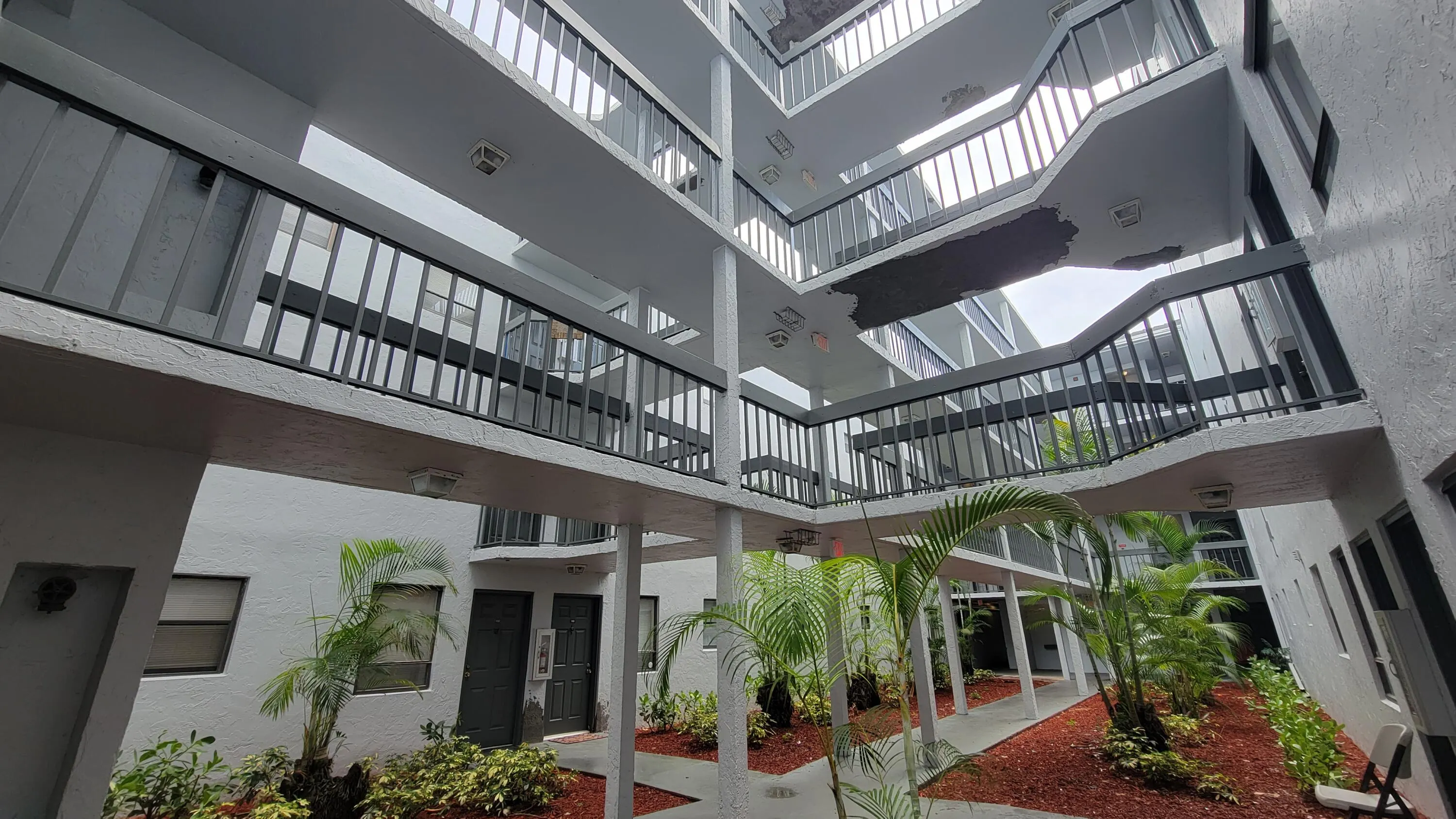 1950 N Congress Avenue #206
