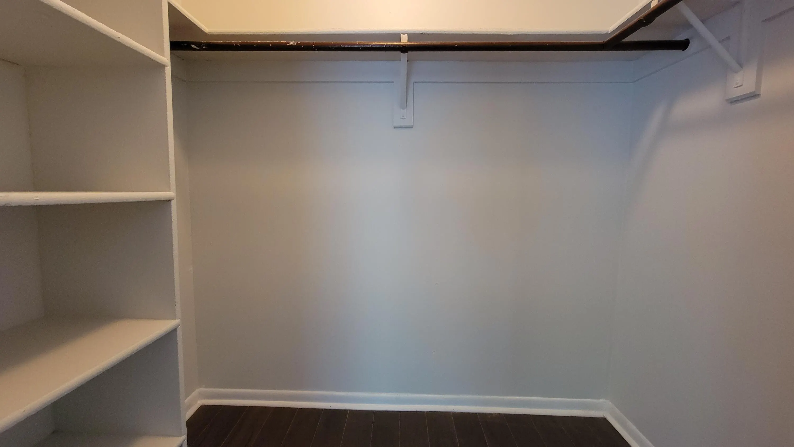 1950 N Congress Avenue #206