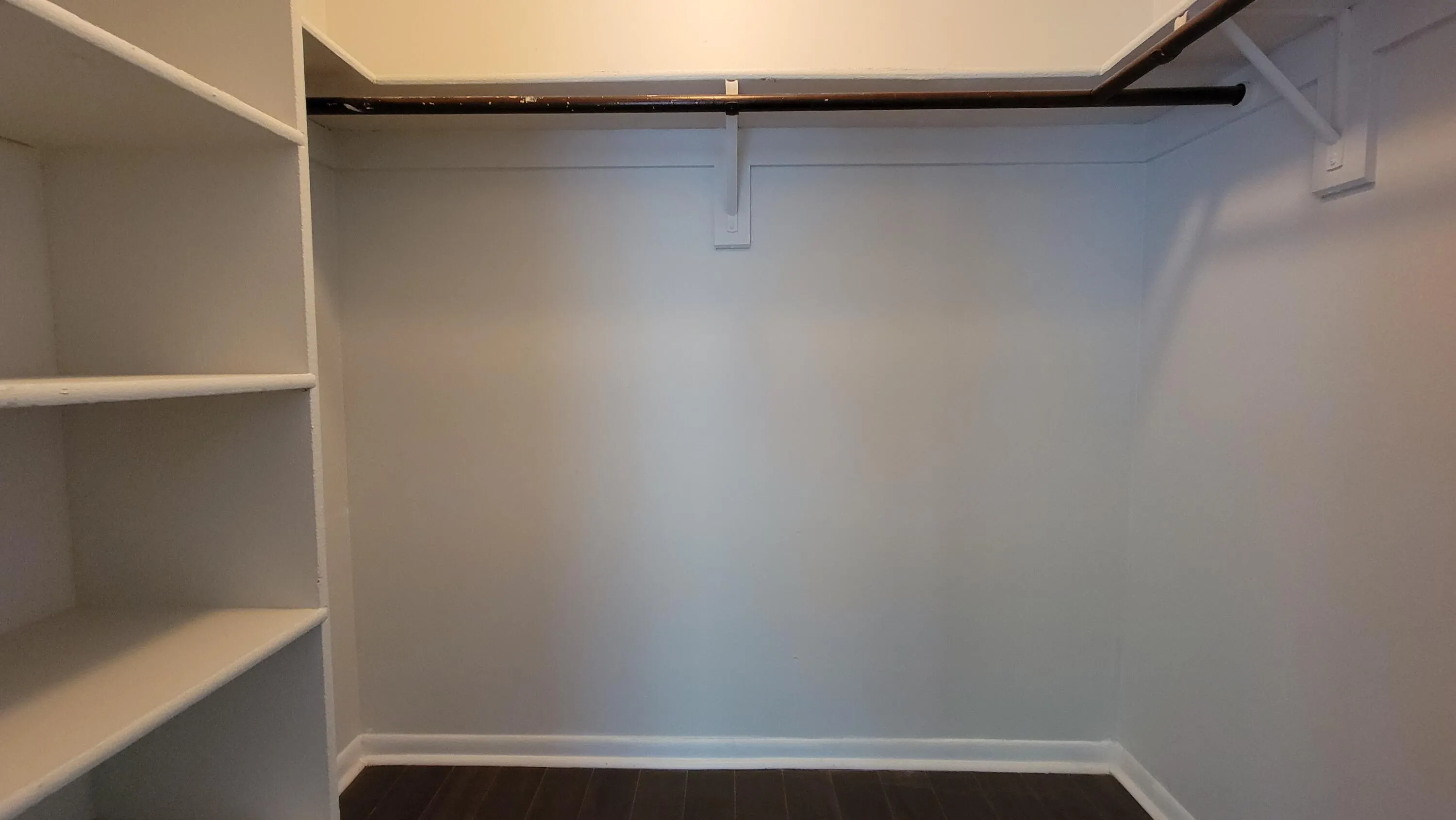 1950 N Congress Avenue #206