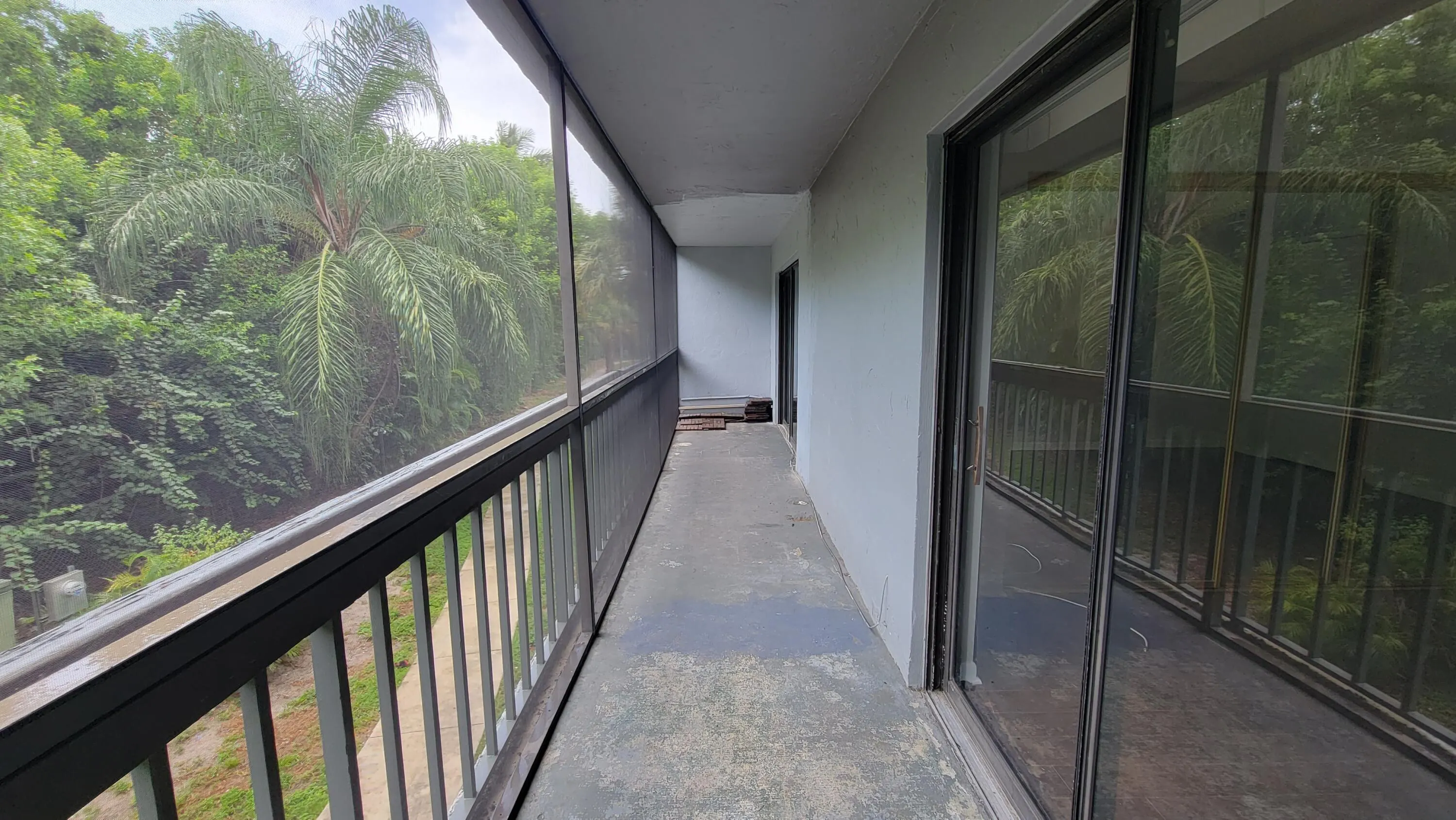 1950 N Congress Avenue #206