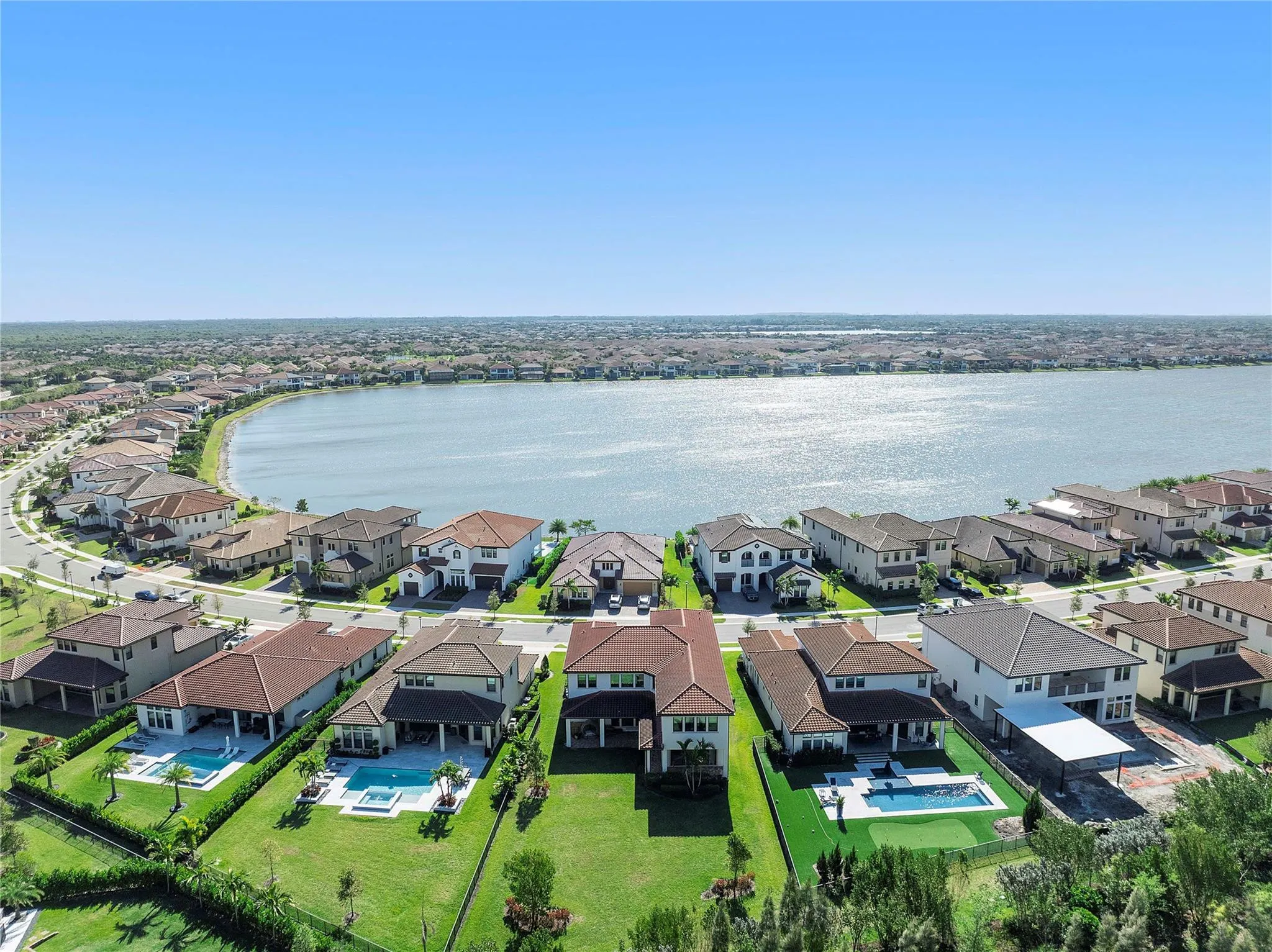 9245 W Parkland Bay Trail