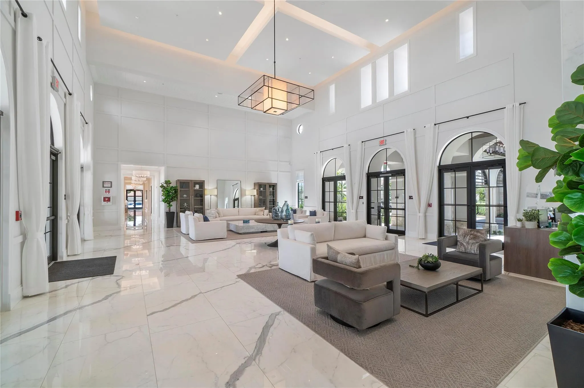 9245 W Parkland Bay Trail