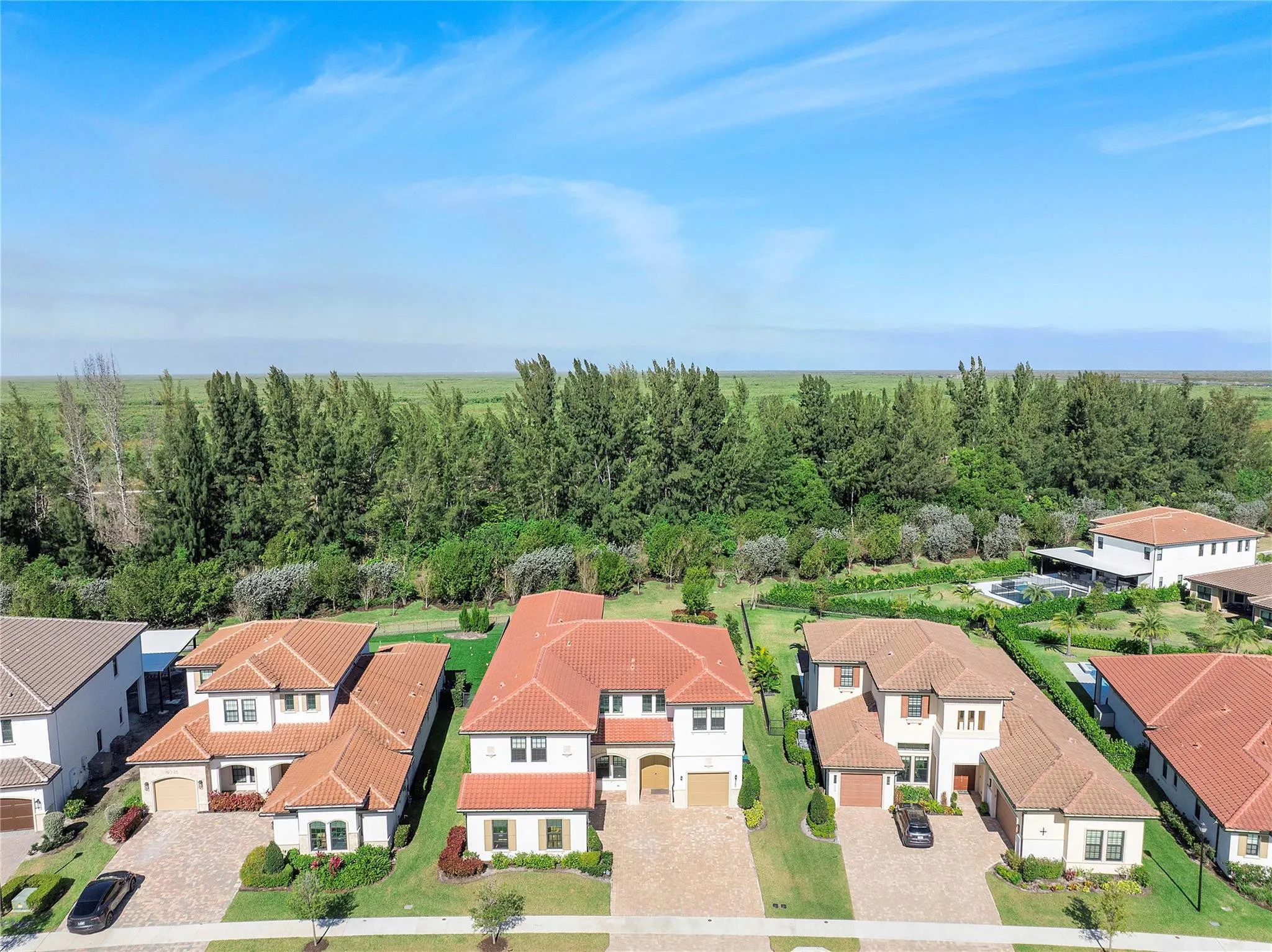 9245 W Parkland Bay Trail