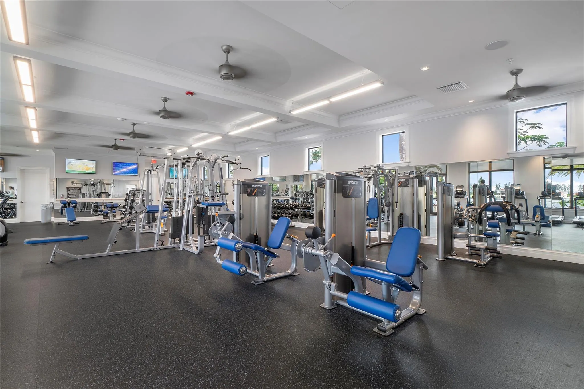 9245 W Parkland Bay Trail