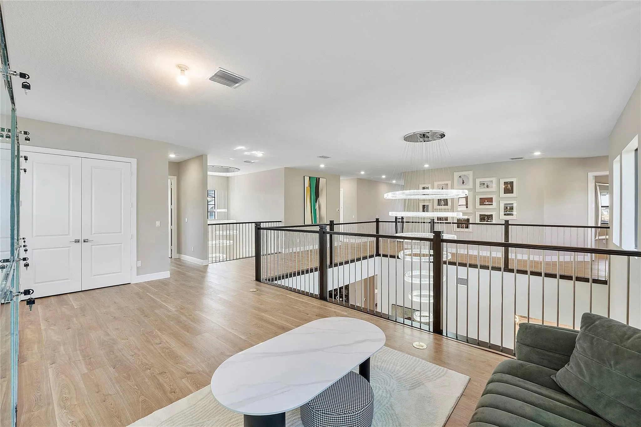 9245 W Parkland Bay Trail
