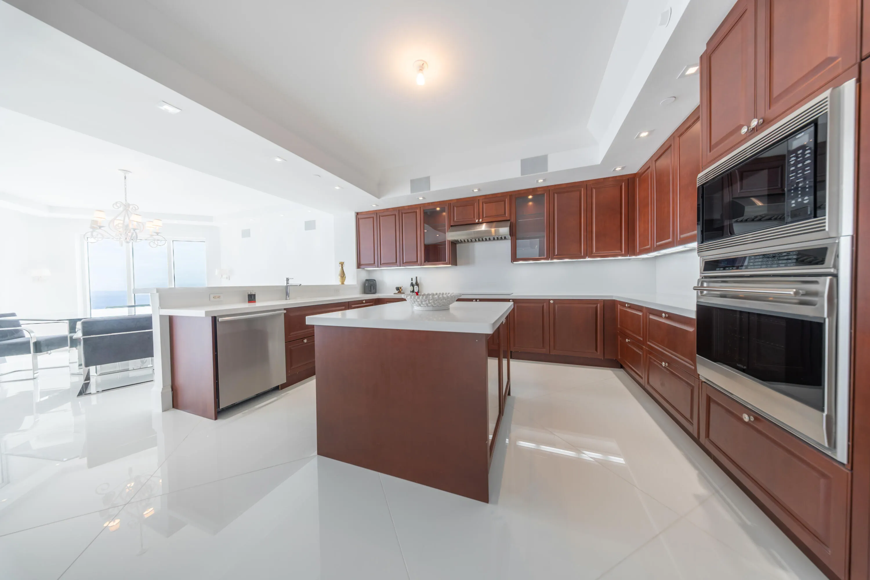2700 N Ocean Drive #2501a