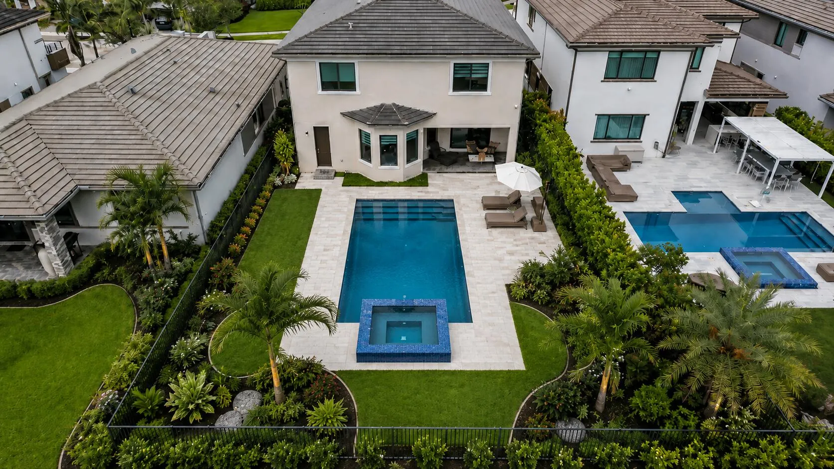 10555 Waves Way