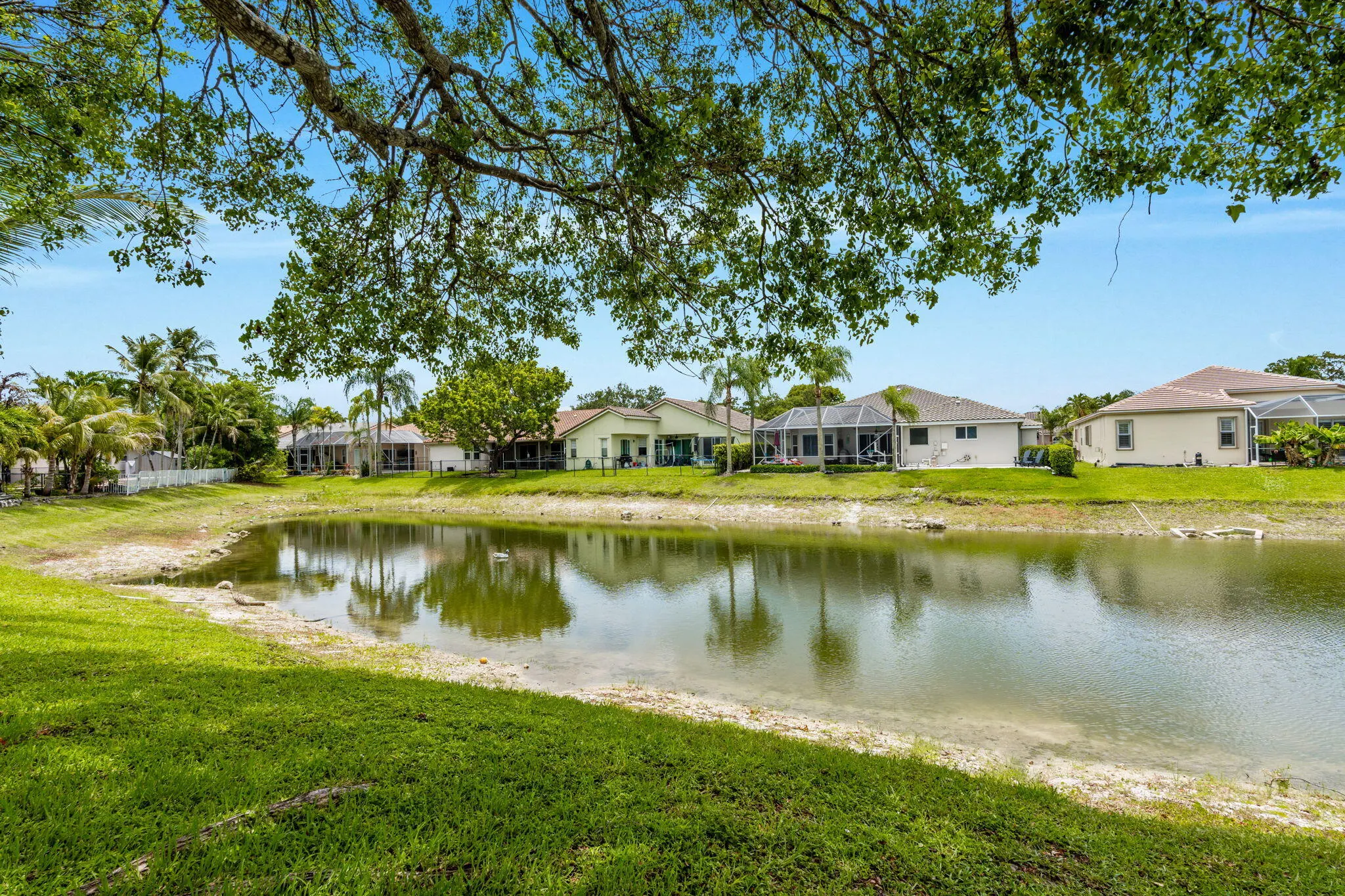 5954 NW 74th Street