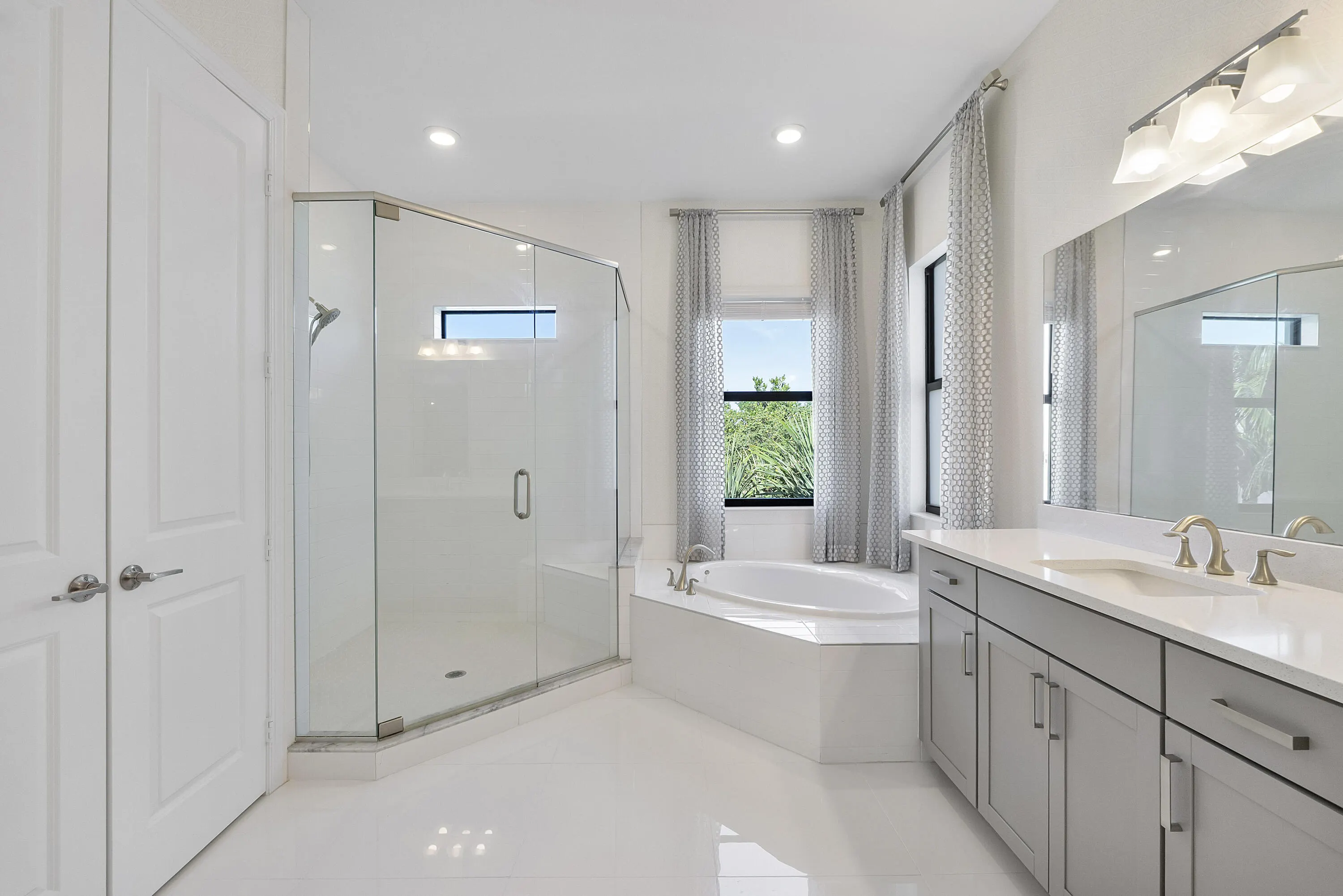 8685 Parkland Bay Drive