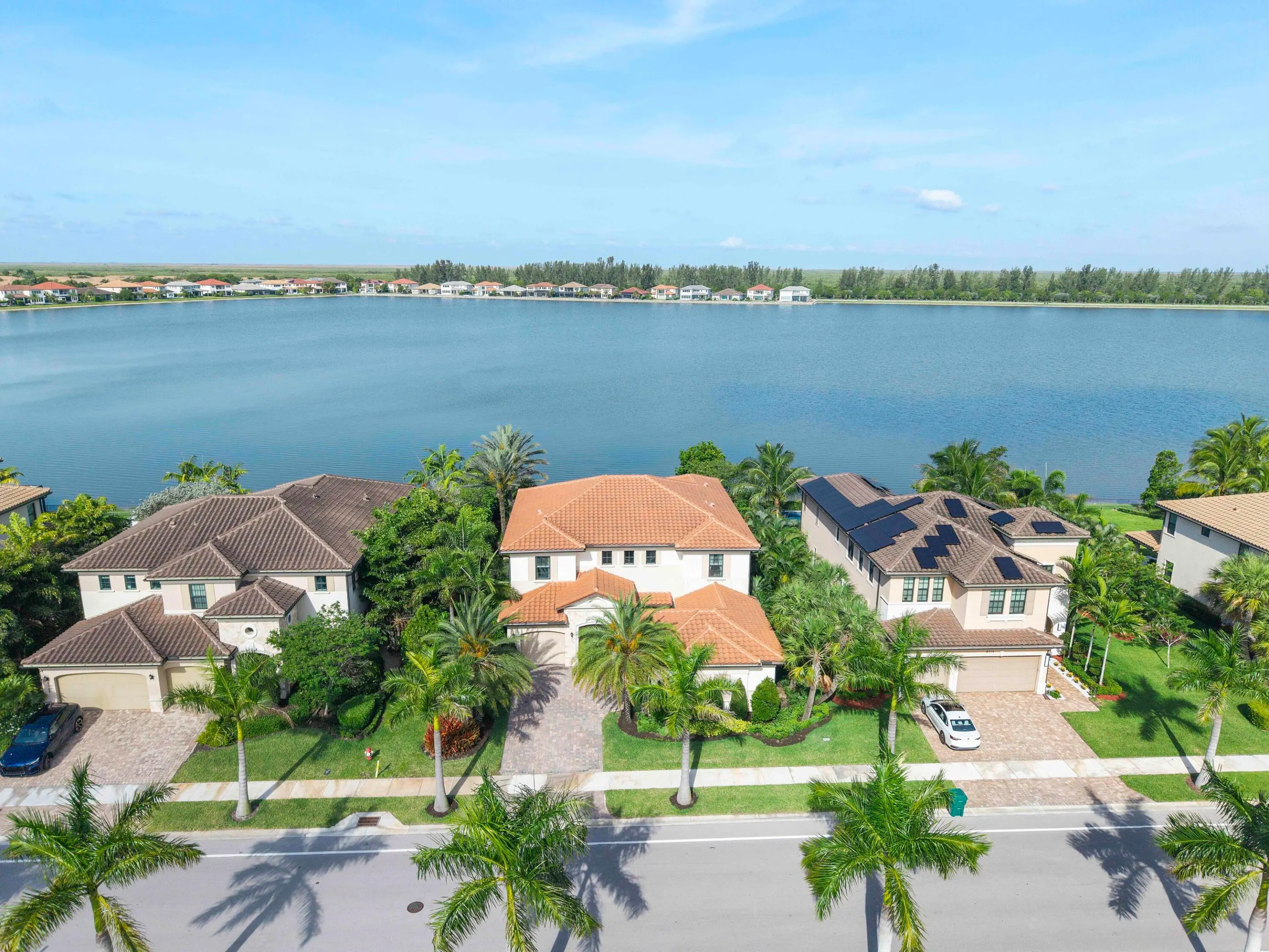 8685 Parkland Bay Drive