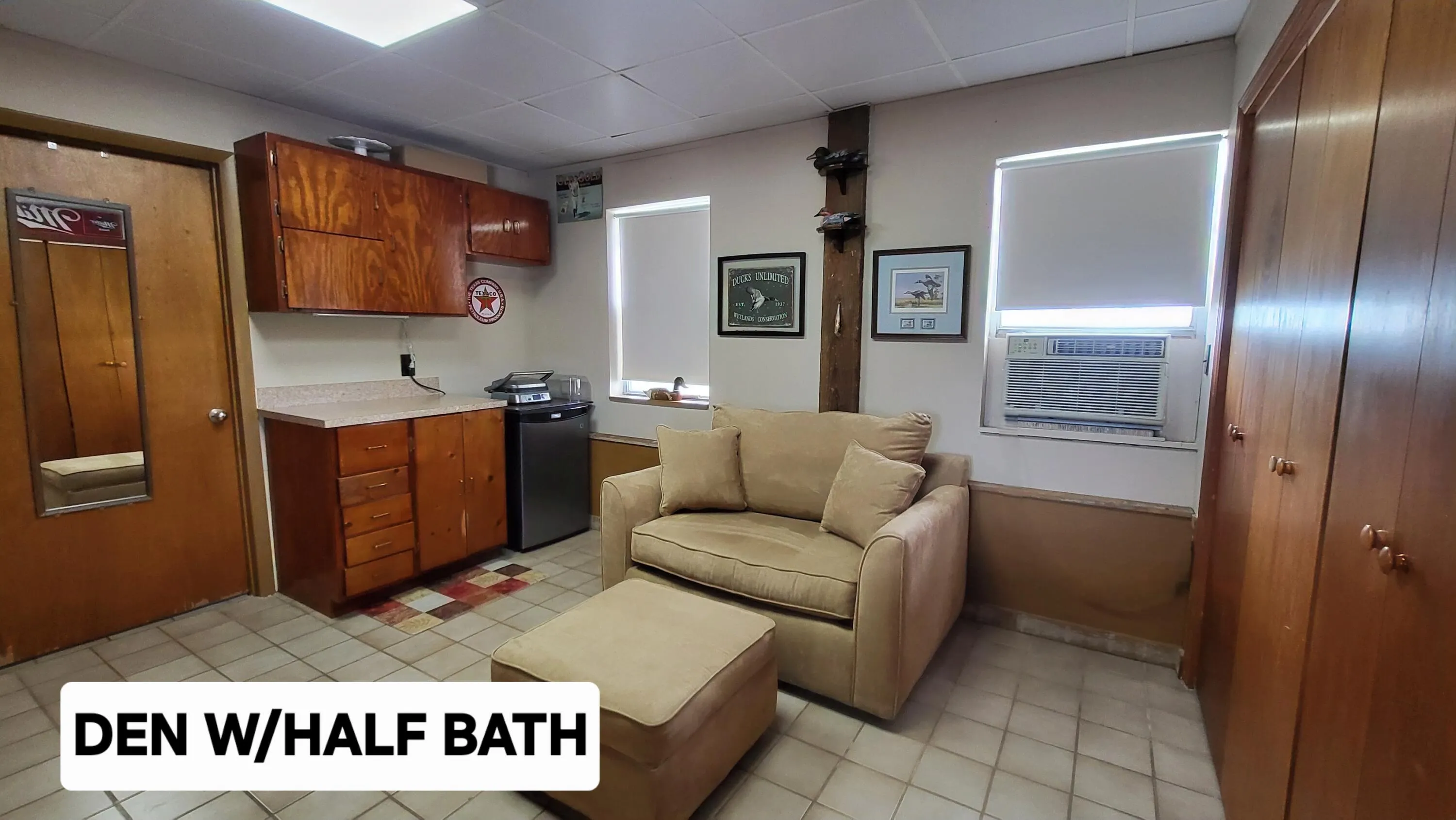1065 Peach Lane