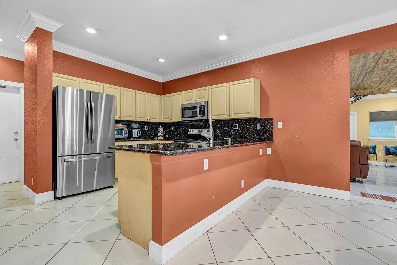 8020 NW 70th Avenue
