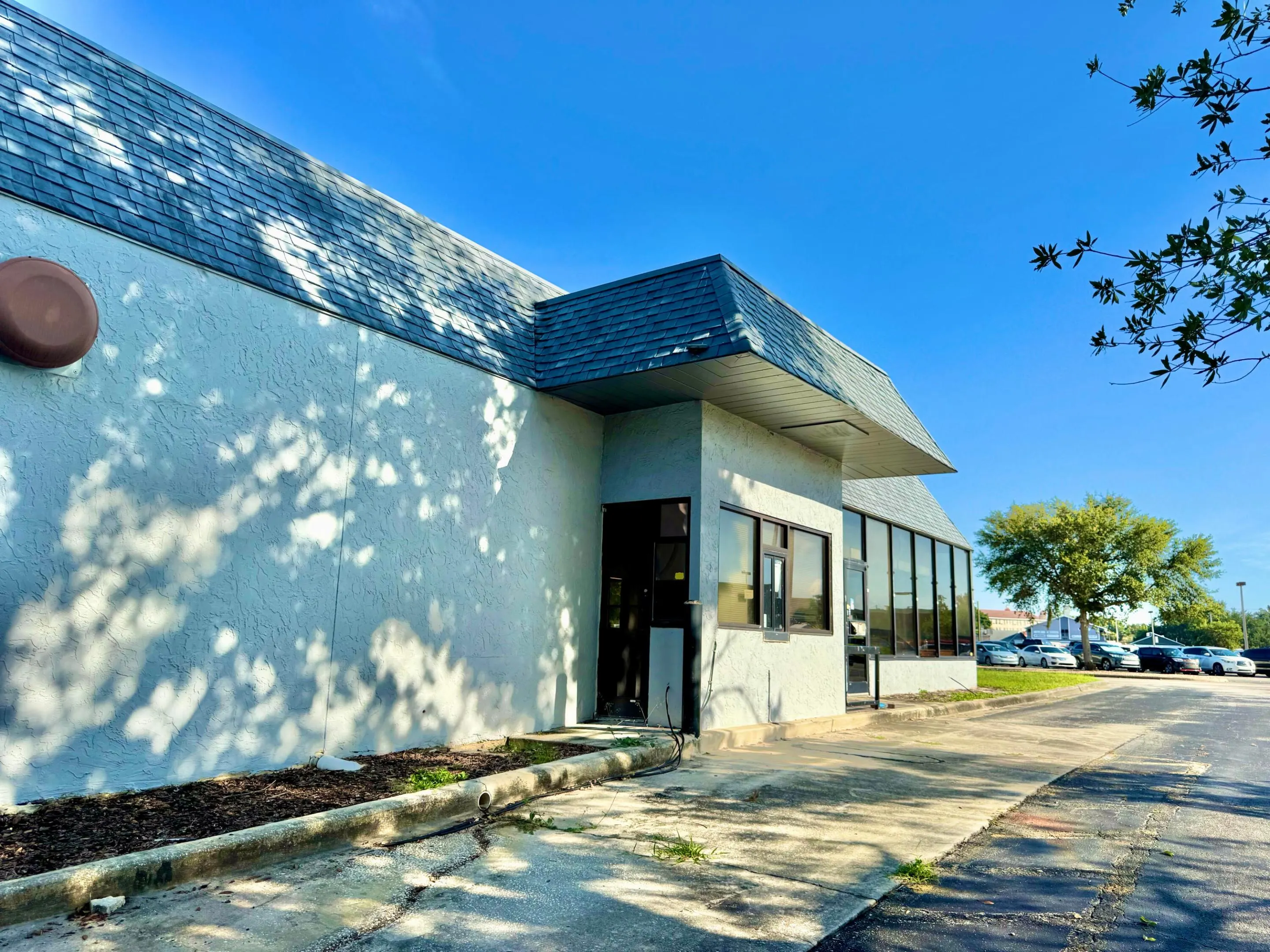 1520 Lakeview Drive