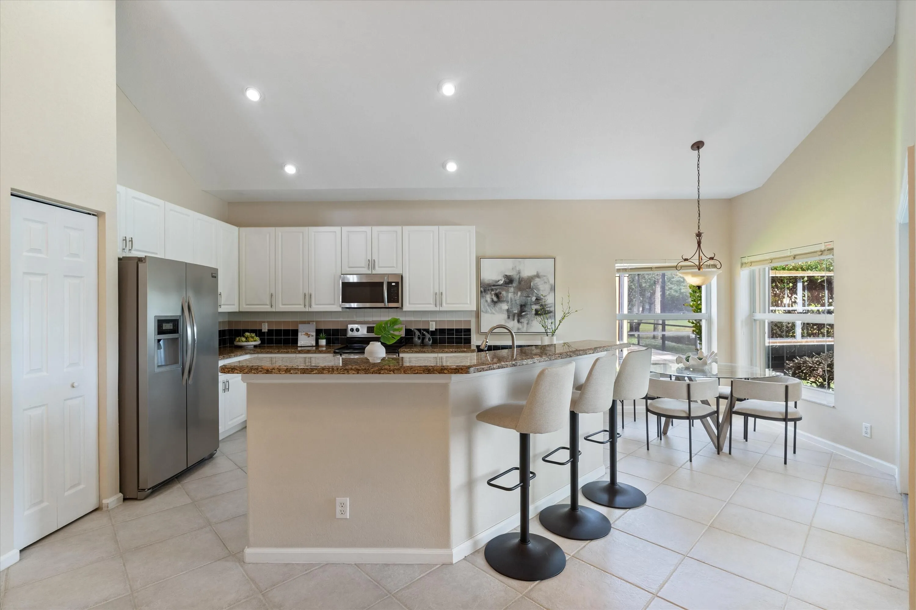 11259 NW 65th Manor