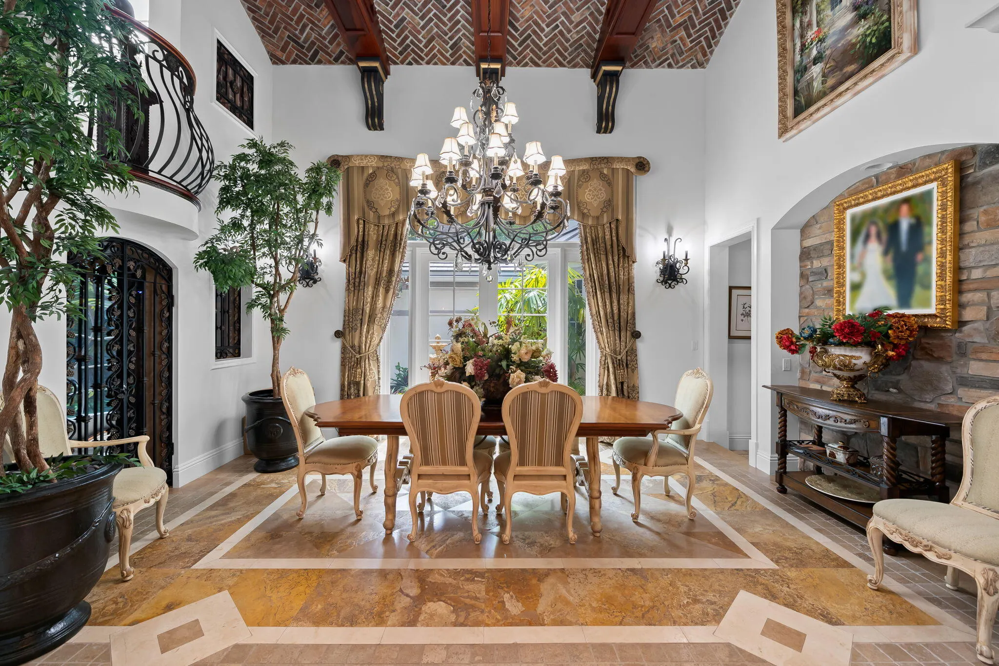 8950 NW 70th Court