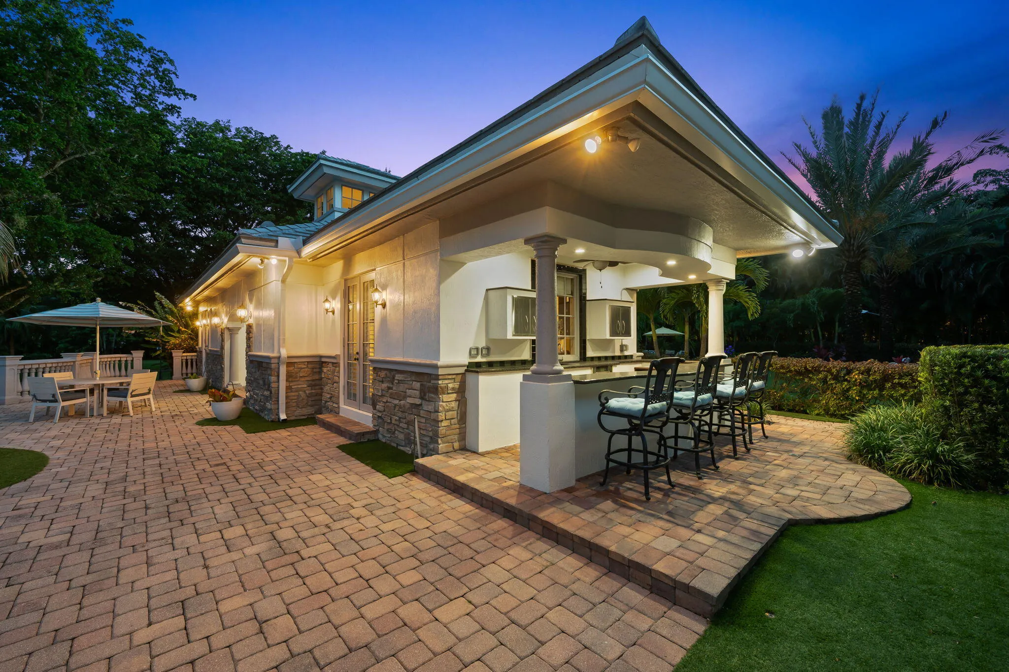 8950 NW 70th Court