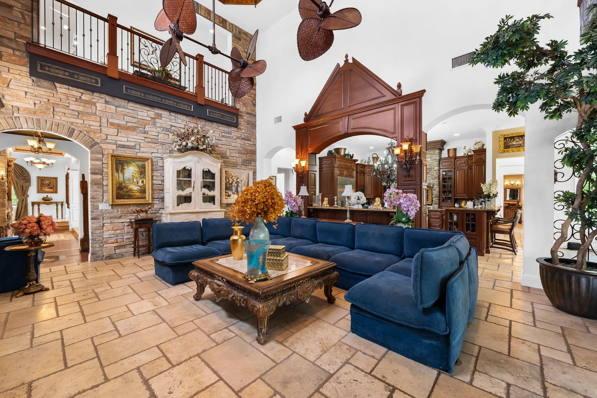 8950 NW 70th Court