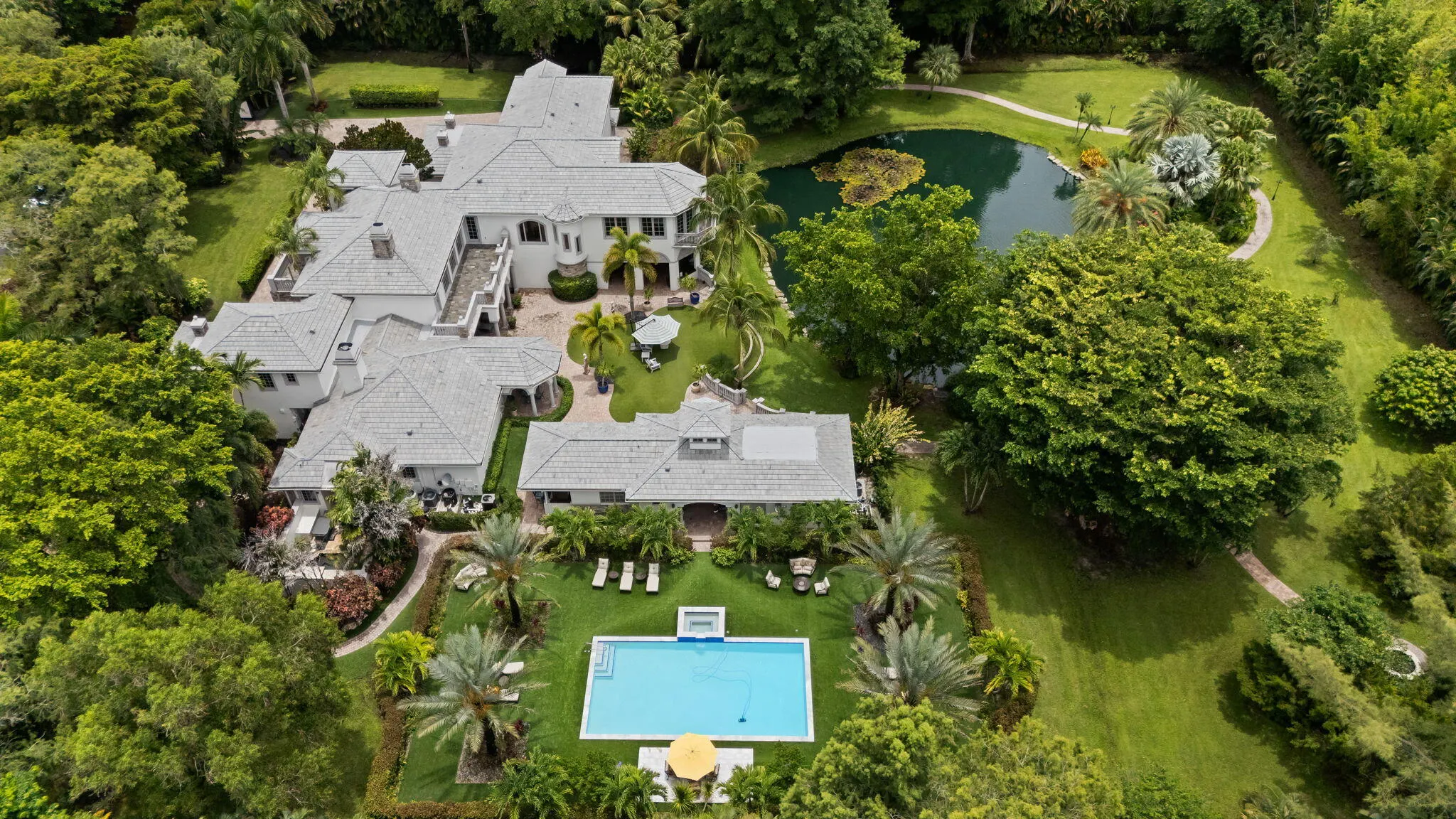 8950 NW 70th Court